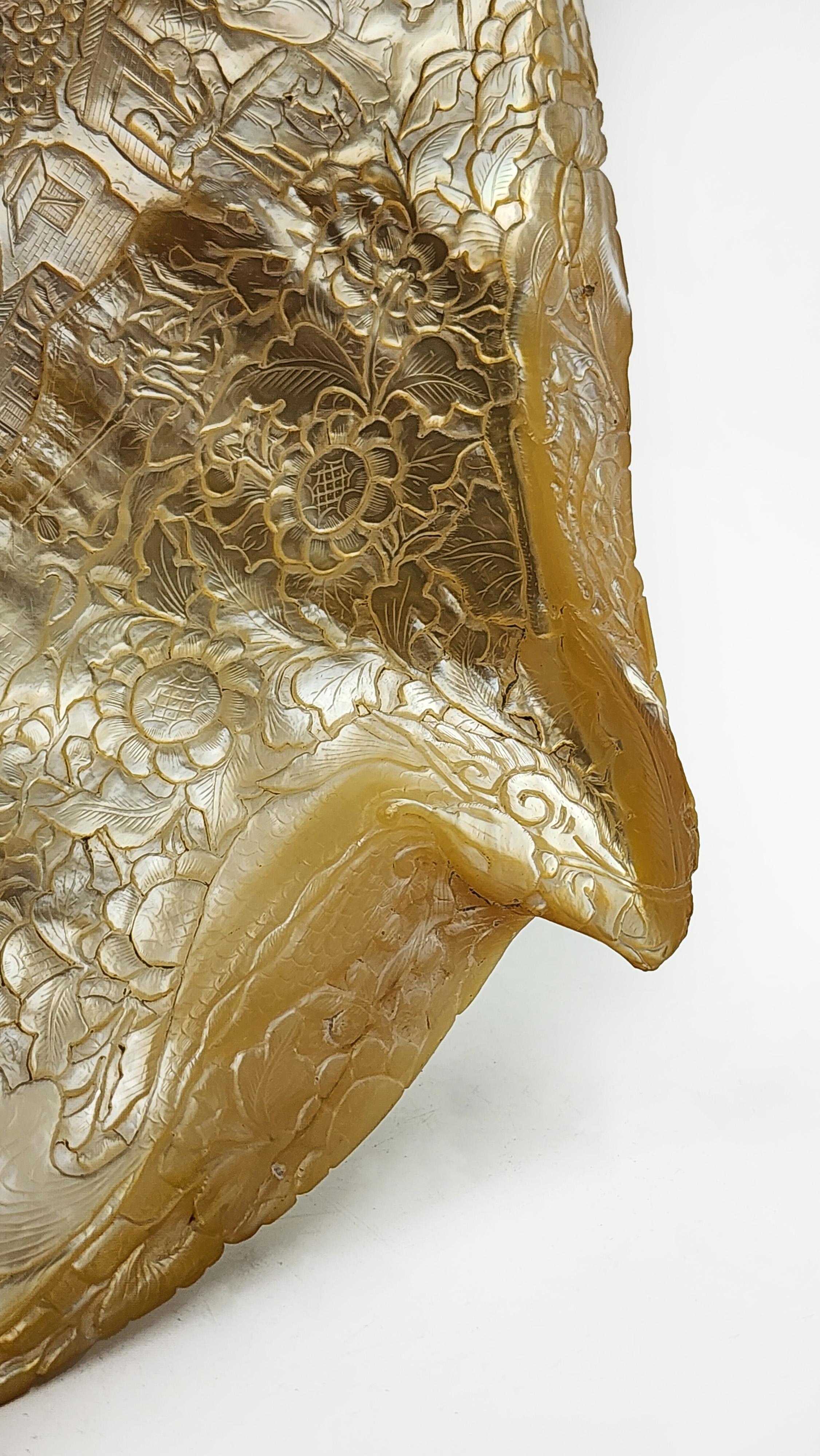 Qing Coquillage oriental sculpté en bas-relief en vente