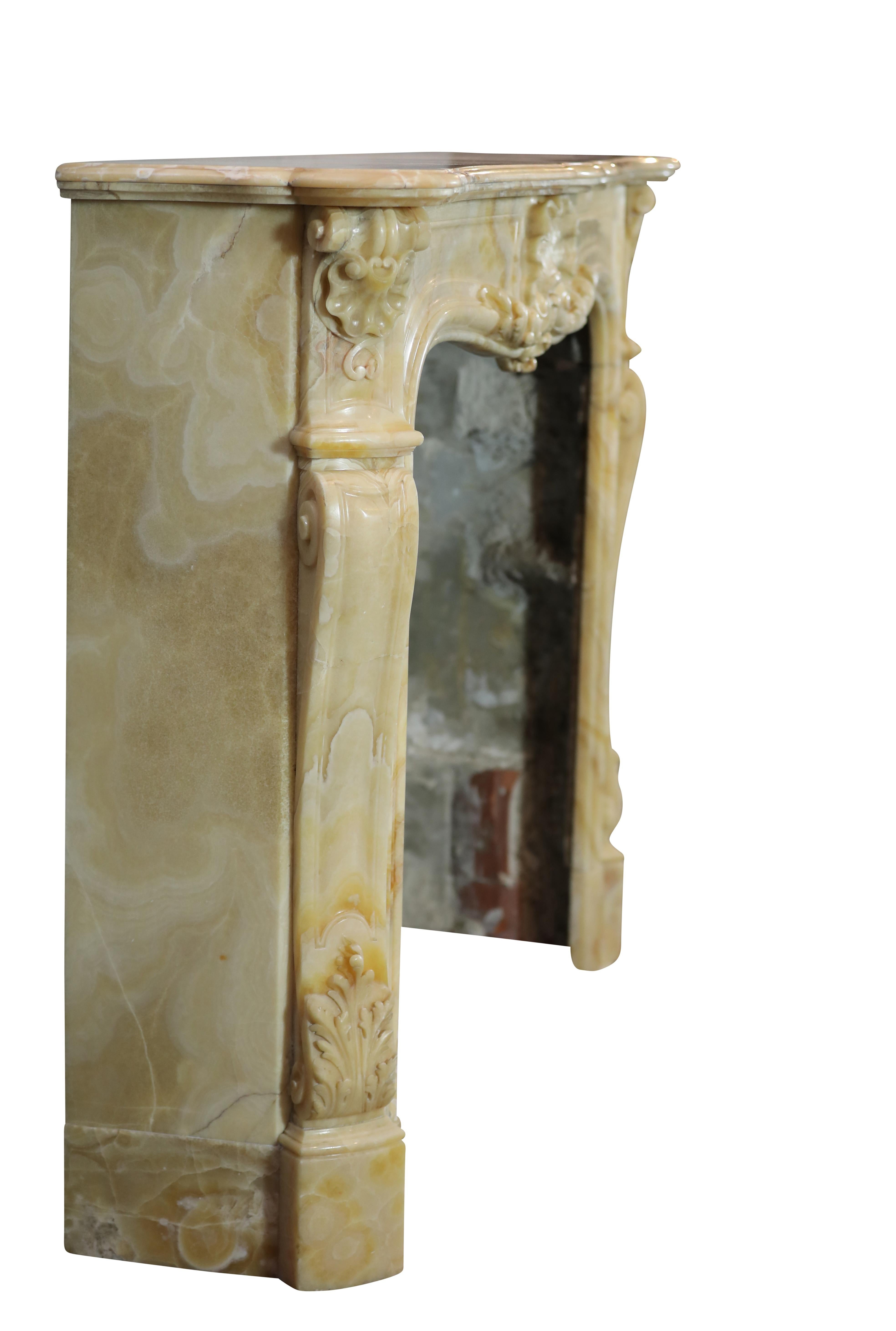 Chimenea paladiana de ónice oriental Grand Prix Jules Cantini 1889 en venta 6