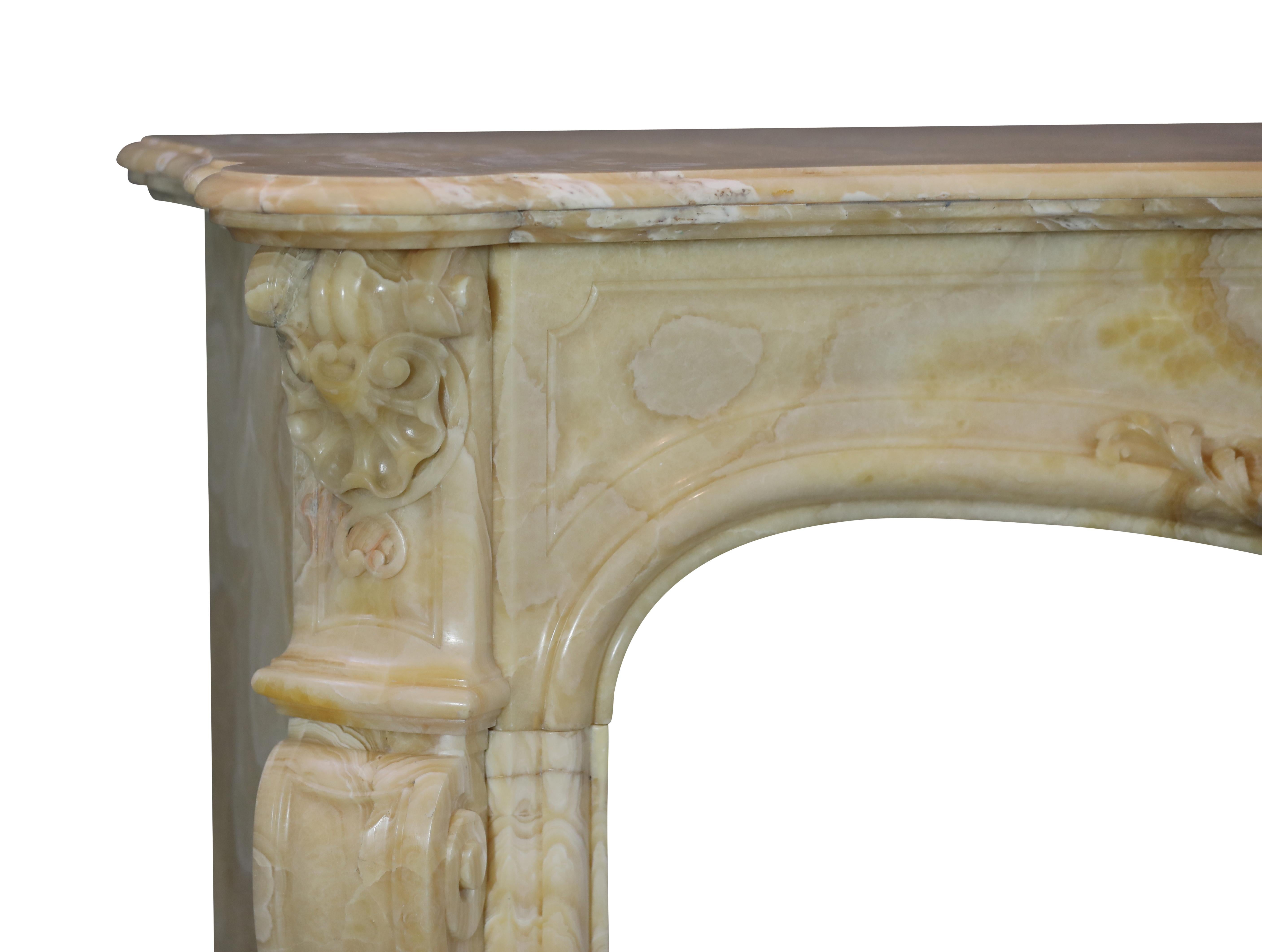 Chimenea paladiana de ónice oriental Grand Prix Jules Cantini 1889 en venta 1