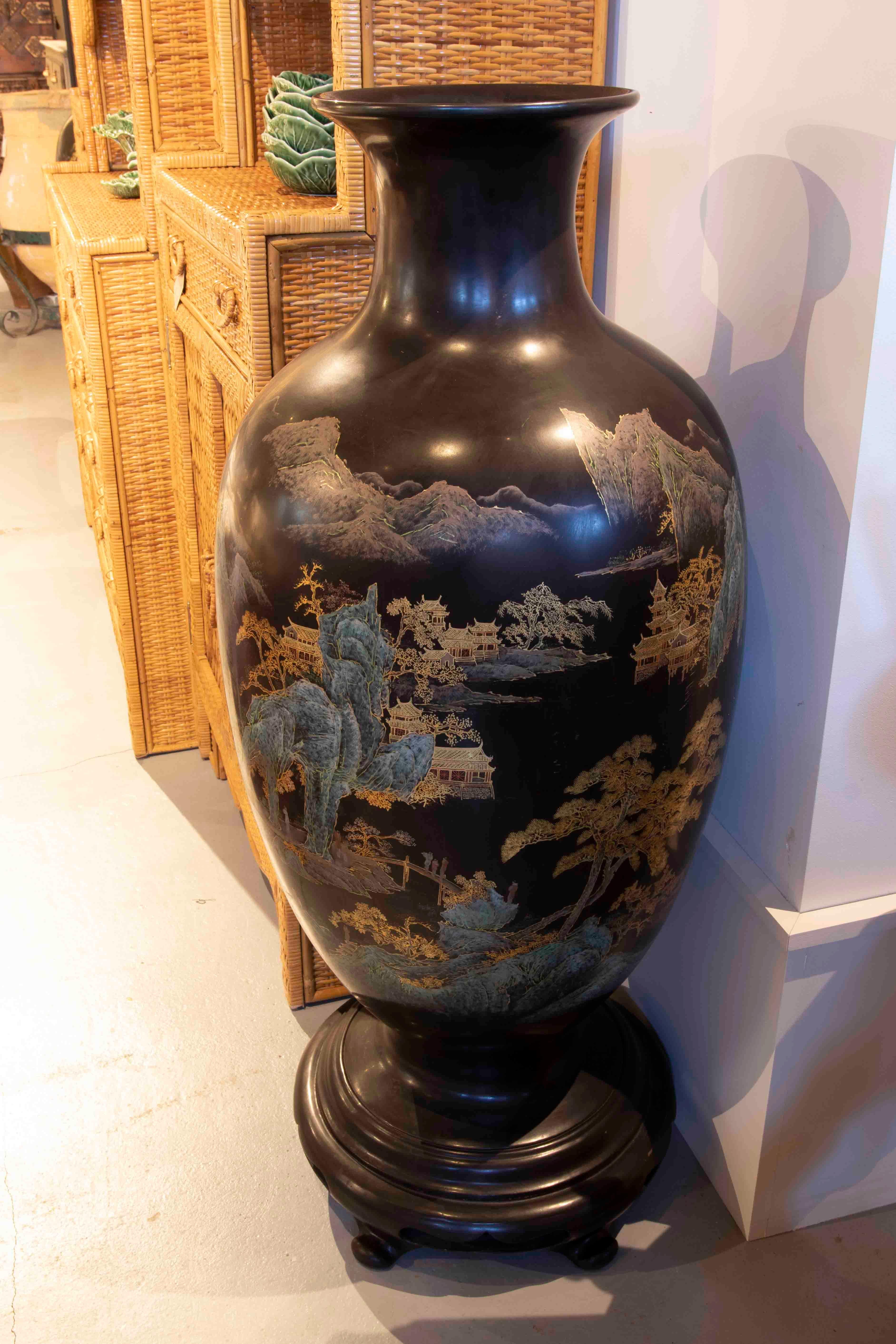 20th Century  Oriental Pair of Hand-Painted Lacquer Vases with Wooden Base For Sale