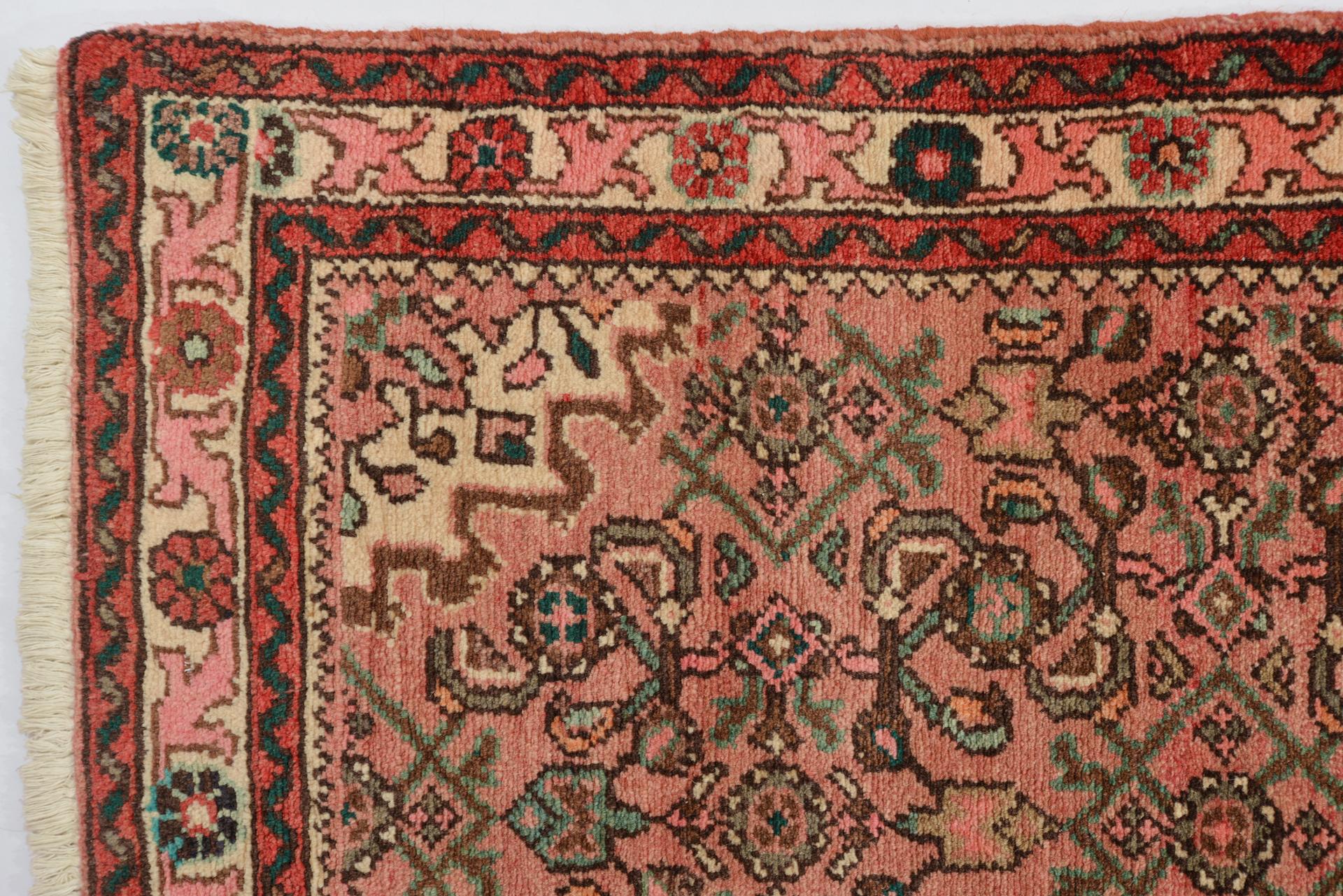 Lana Tappeto orientale pastello in vendita