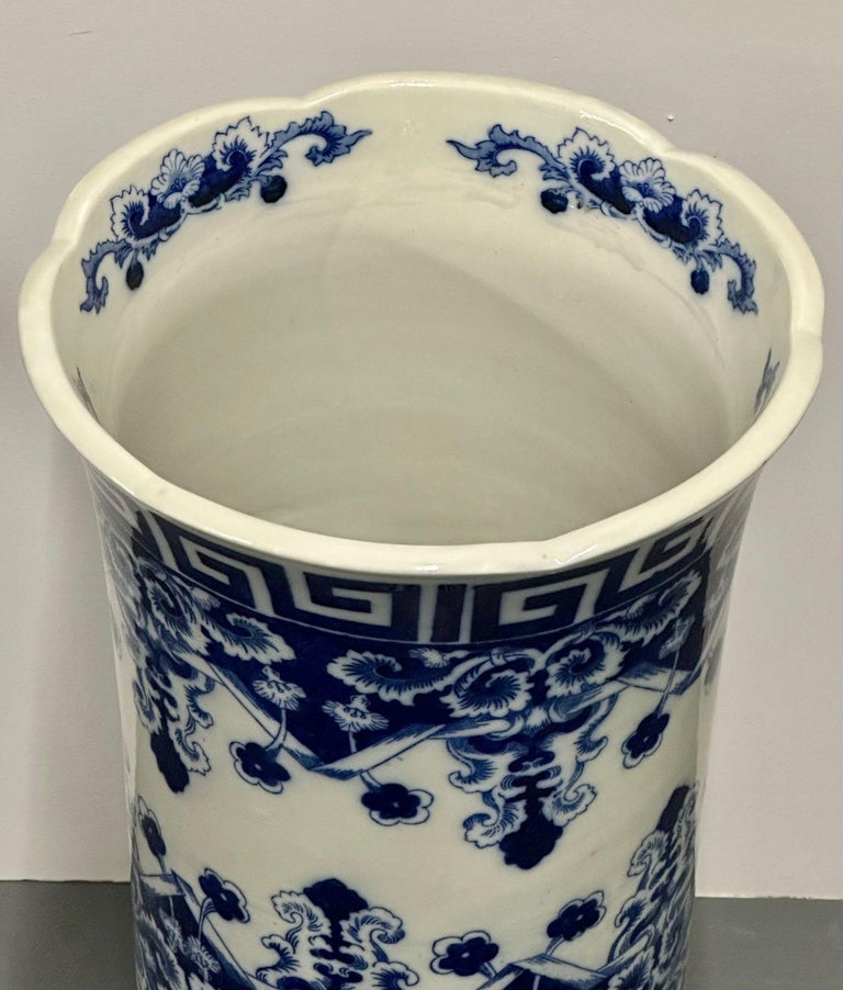 Oriental Porcelain Flow Blue White Umbrella Stand, Large Vase, Floral Decorated For Sale at 1stDibs