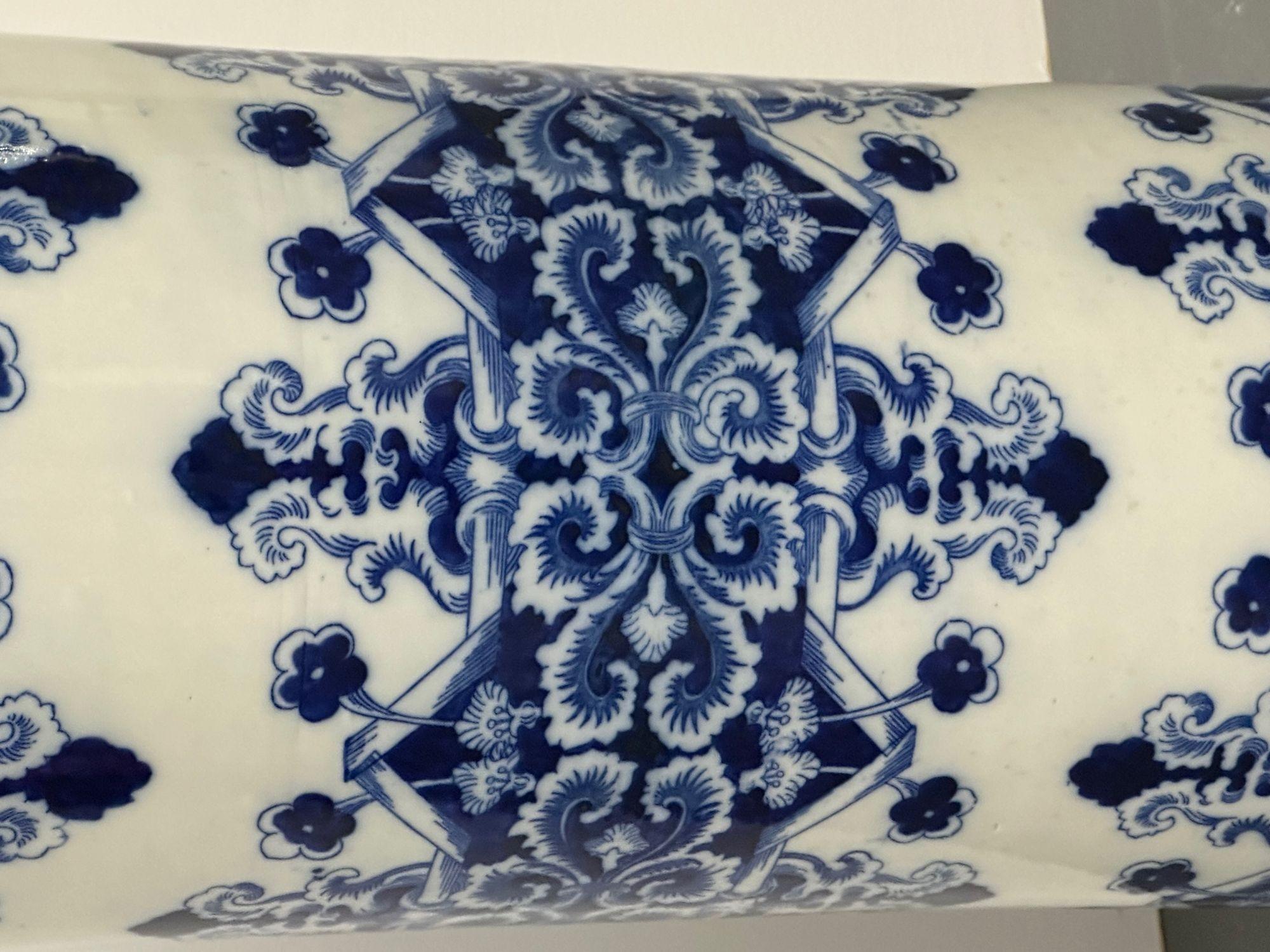 20th Century Oriental Porcelain Flow Blue White Umbrella Stand, Large Vase, Floral Decorated For Sale