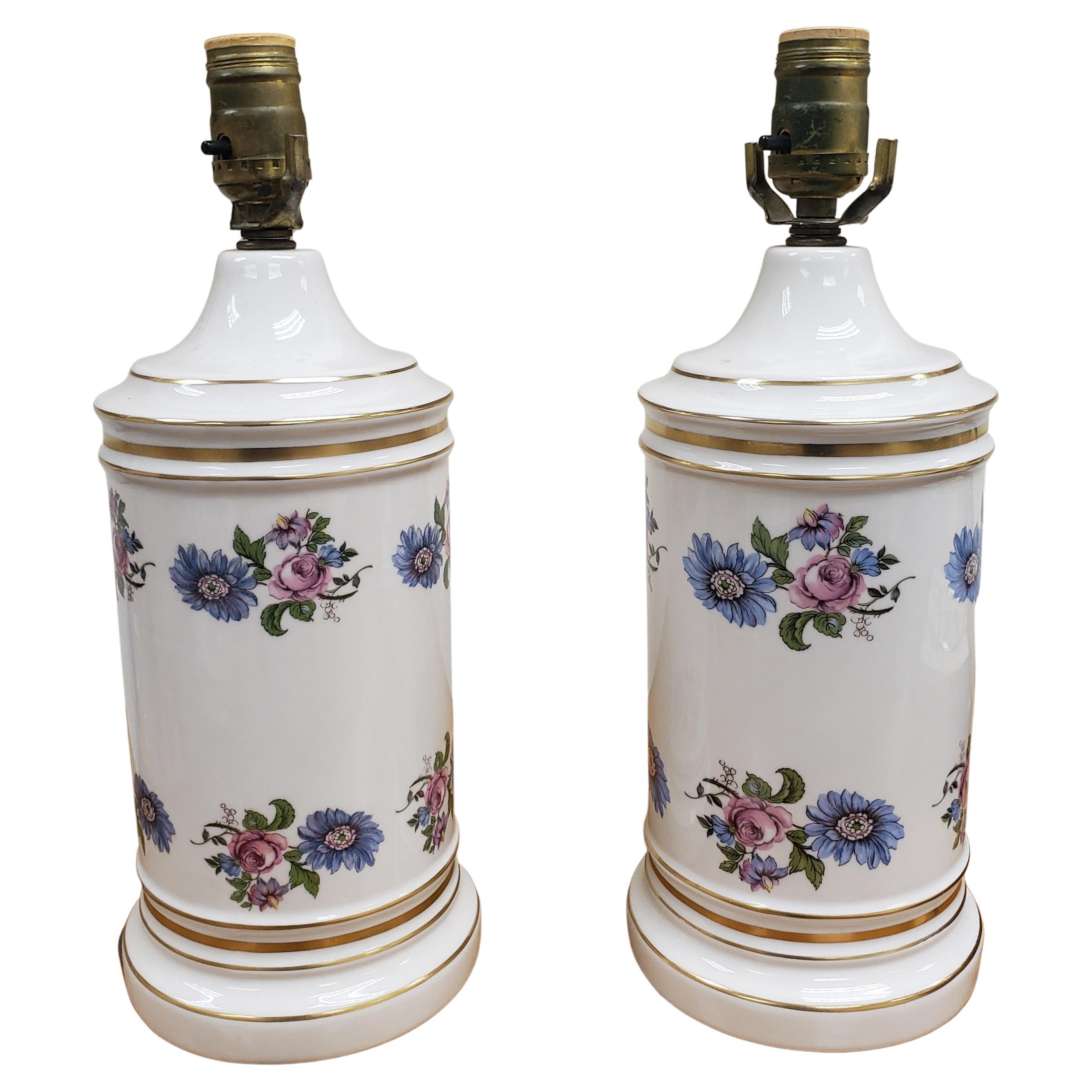 Chinoiserie Oriental Porcelain Gold Trim and Flower Painted Ginger Jar Table Lamps, a Pair For Sale