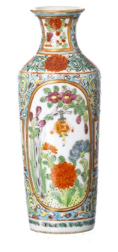Oriental porcelain - Two jugs