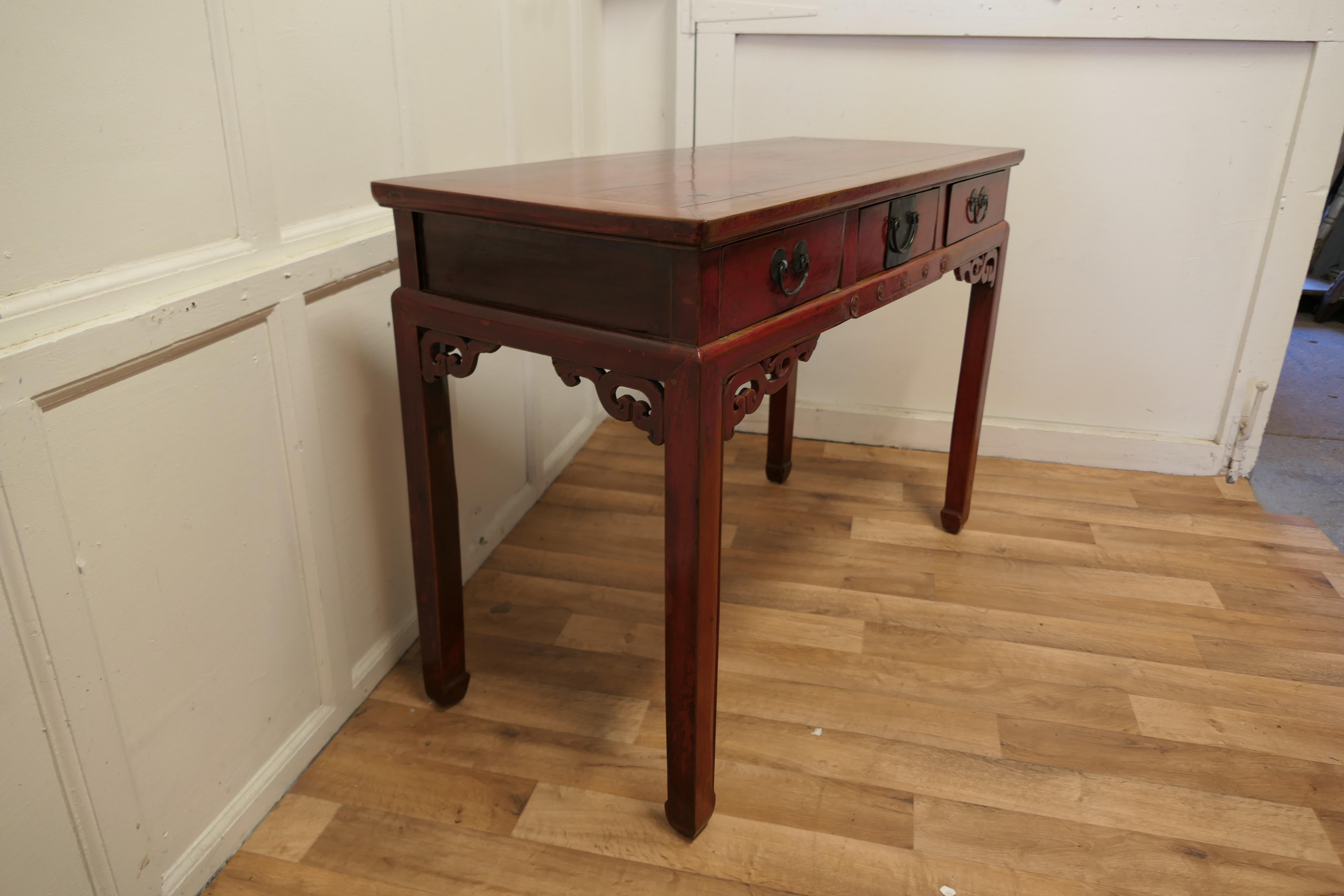 19th Century Oriental Red Lacquered Writing Table or Side Table   For Sale