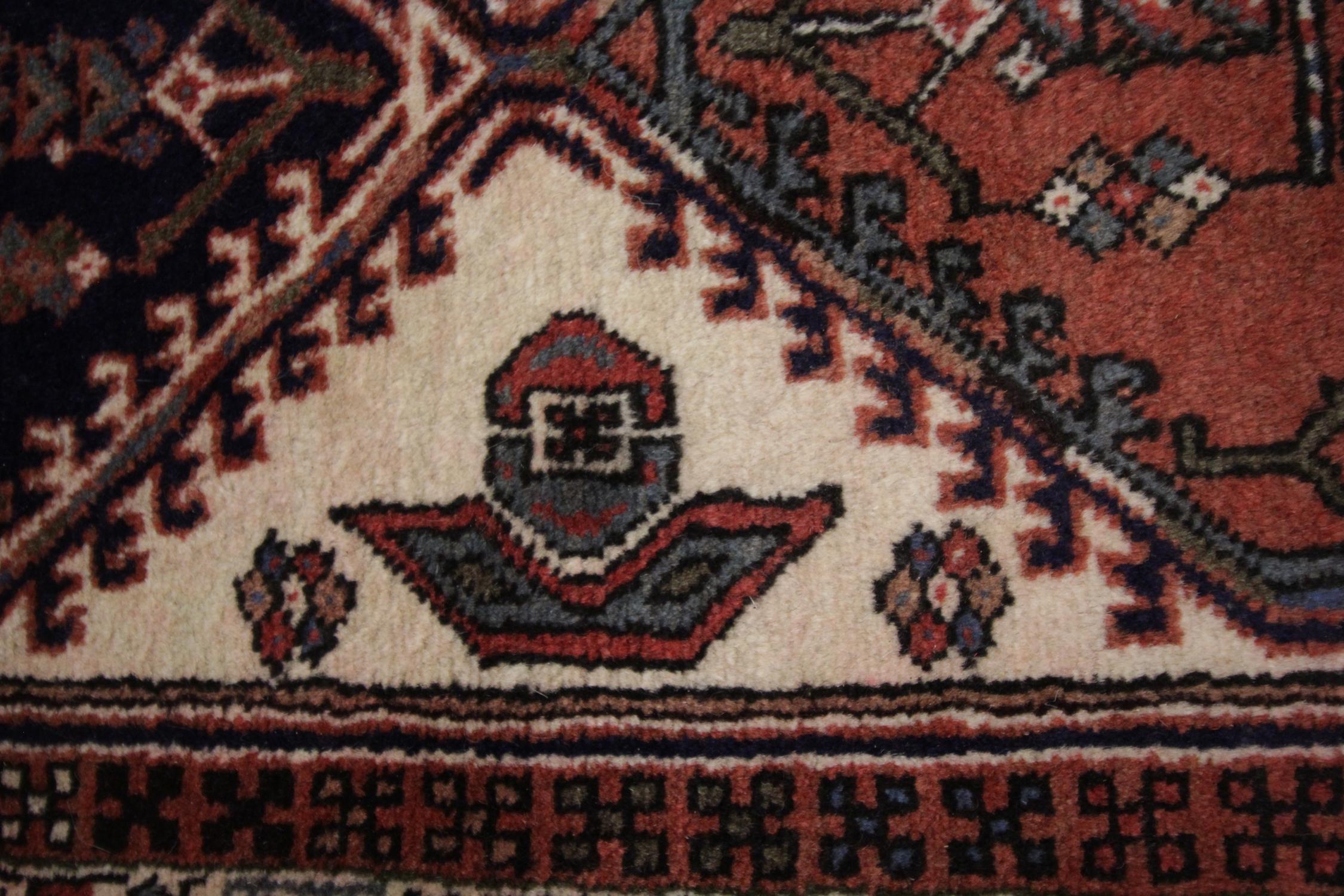 Milieu du XXe siècle Tapis oriental, tapis de couloir vintage fait main, tapis de couloir en laine marron en vente