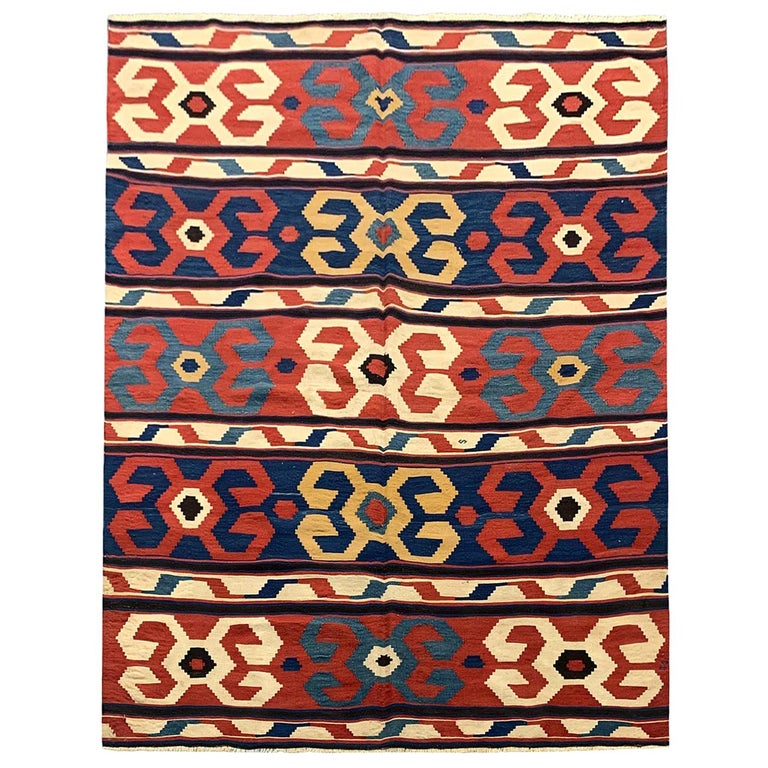 Oriental Rug Kilim Traditional Carpet Antique Rugs, Caucasian Kilim Rug For Sale at 1stDibs