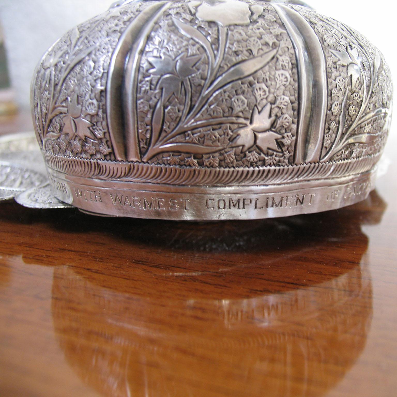 Oriental Silver Round Plate with Cover in Repoussé Technique For Sale 2