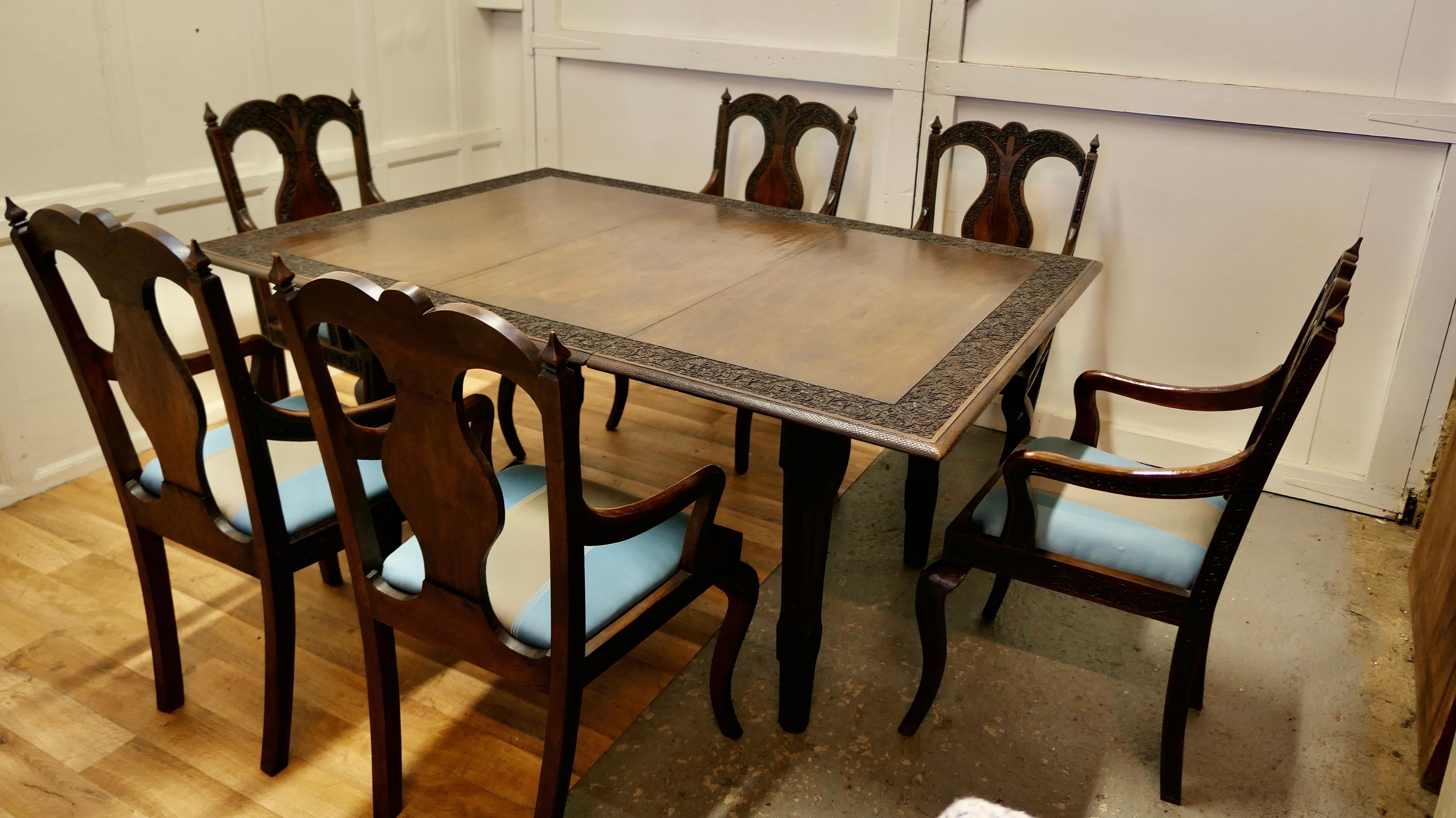 Chinoiserie Oriental Style Carved Dining Table and 6 Chairs   For Sale