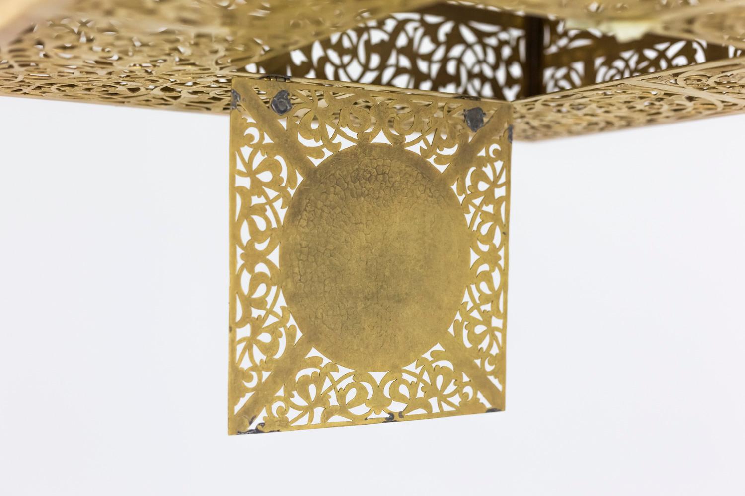 Oriental Style Chandelier Colored Glass and Gilt Metal, 1960s In Good Condition In Saint-Ouen, FR