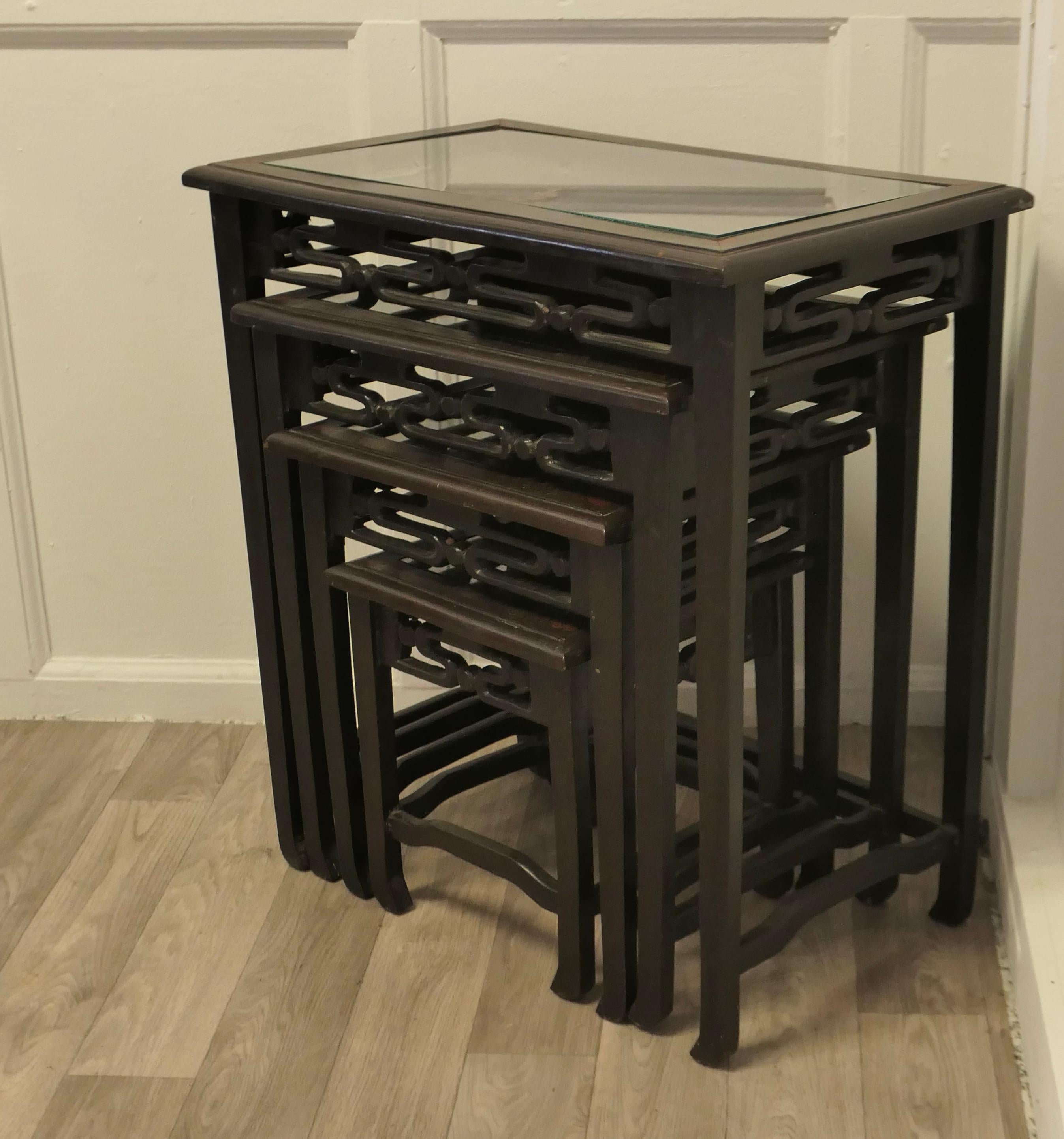 Oriental Style Nest of 4 Tall Lacquer Tables 4