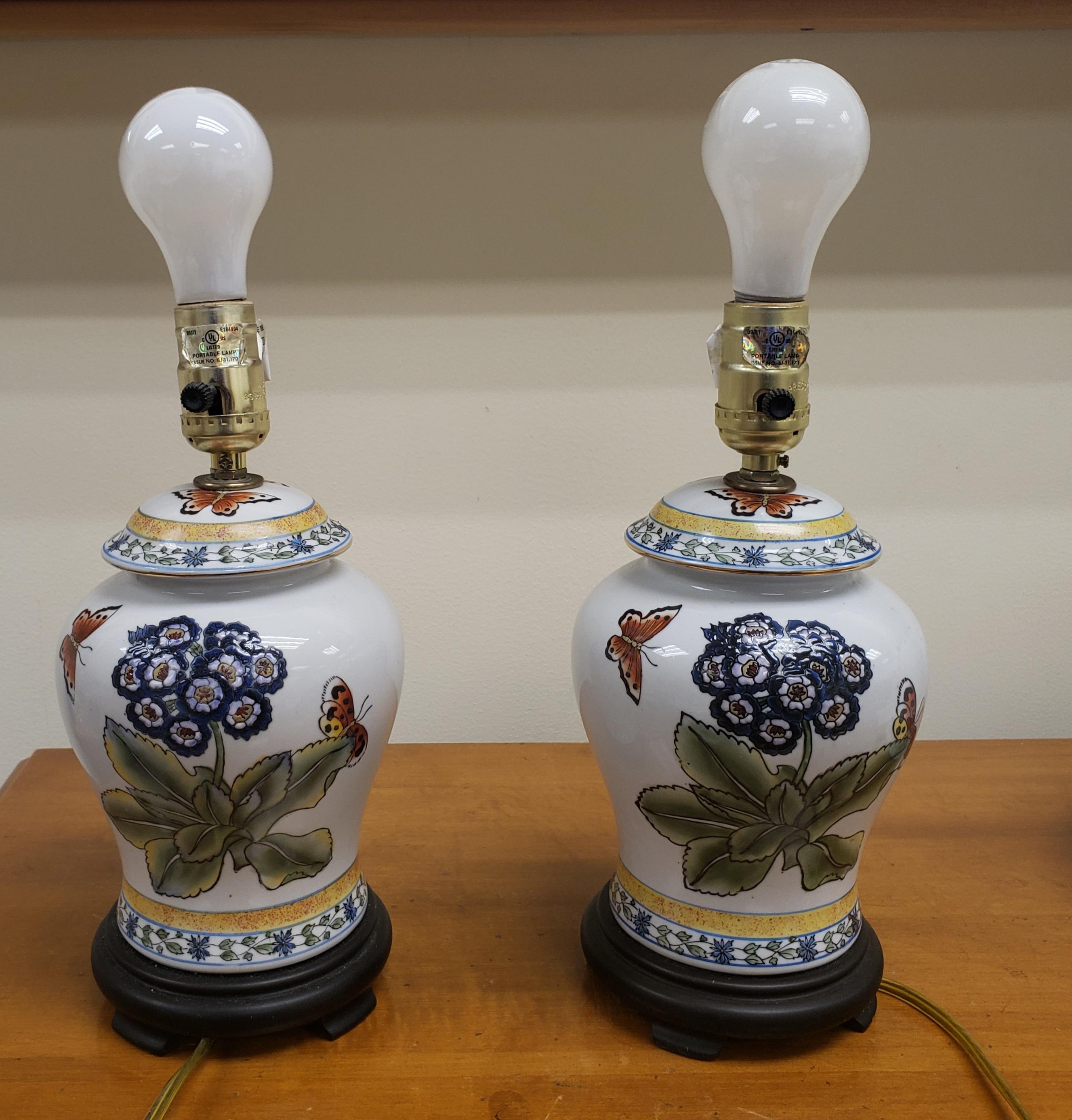 Other Oriental Style Porcelain and Painted Flowers Ginger Jar Lamps, a Pair