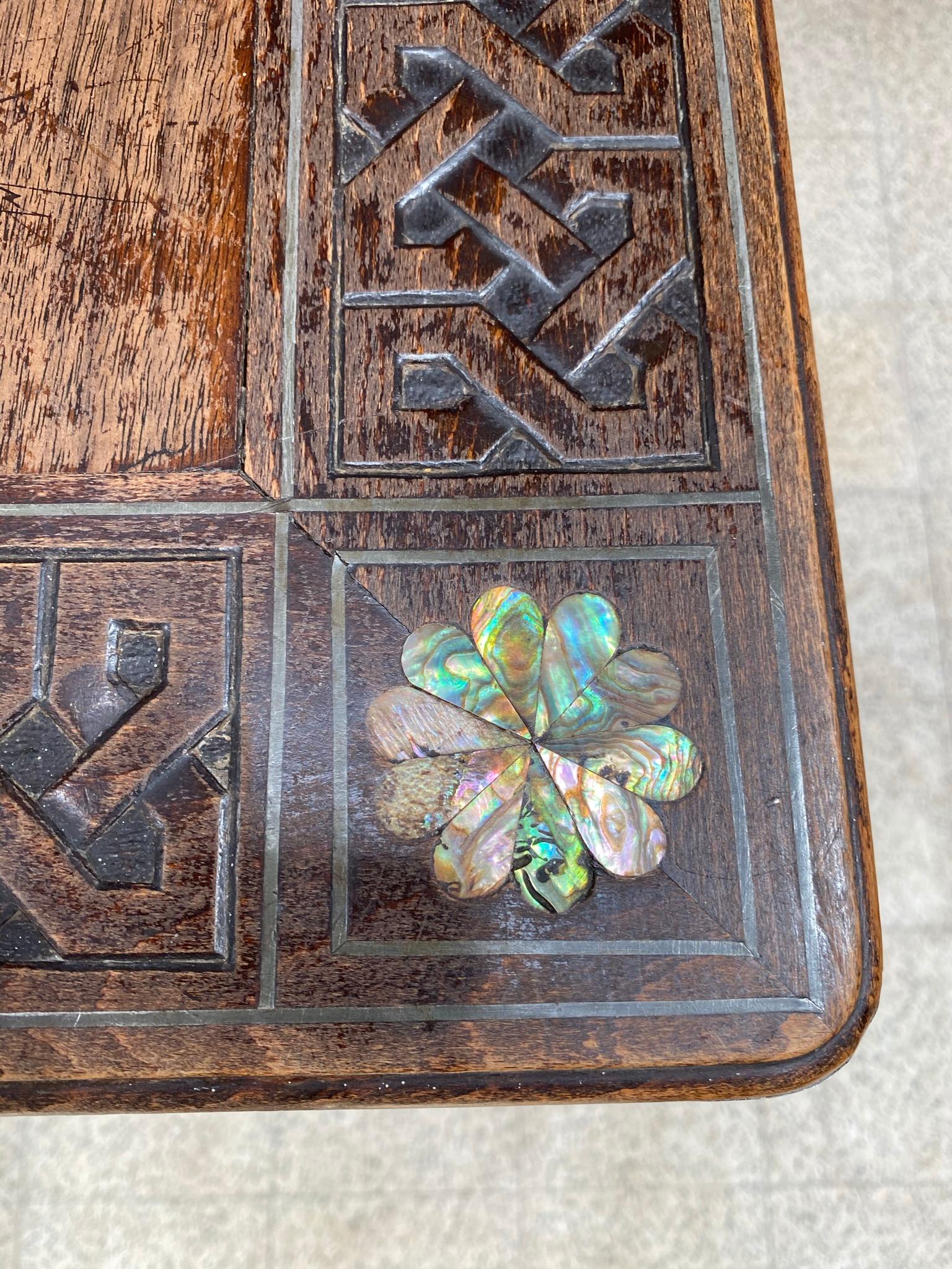 Oriental-Style Table in Carved Wood, with Mother-of-Pearl Inlay, 1880 For Sale 2