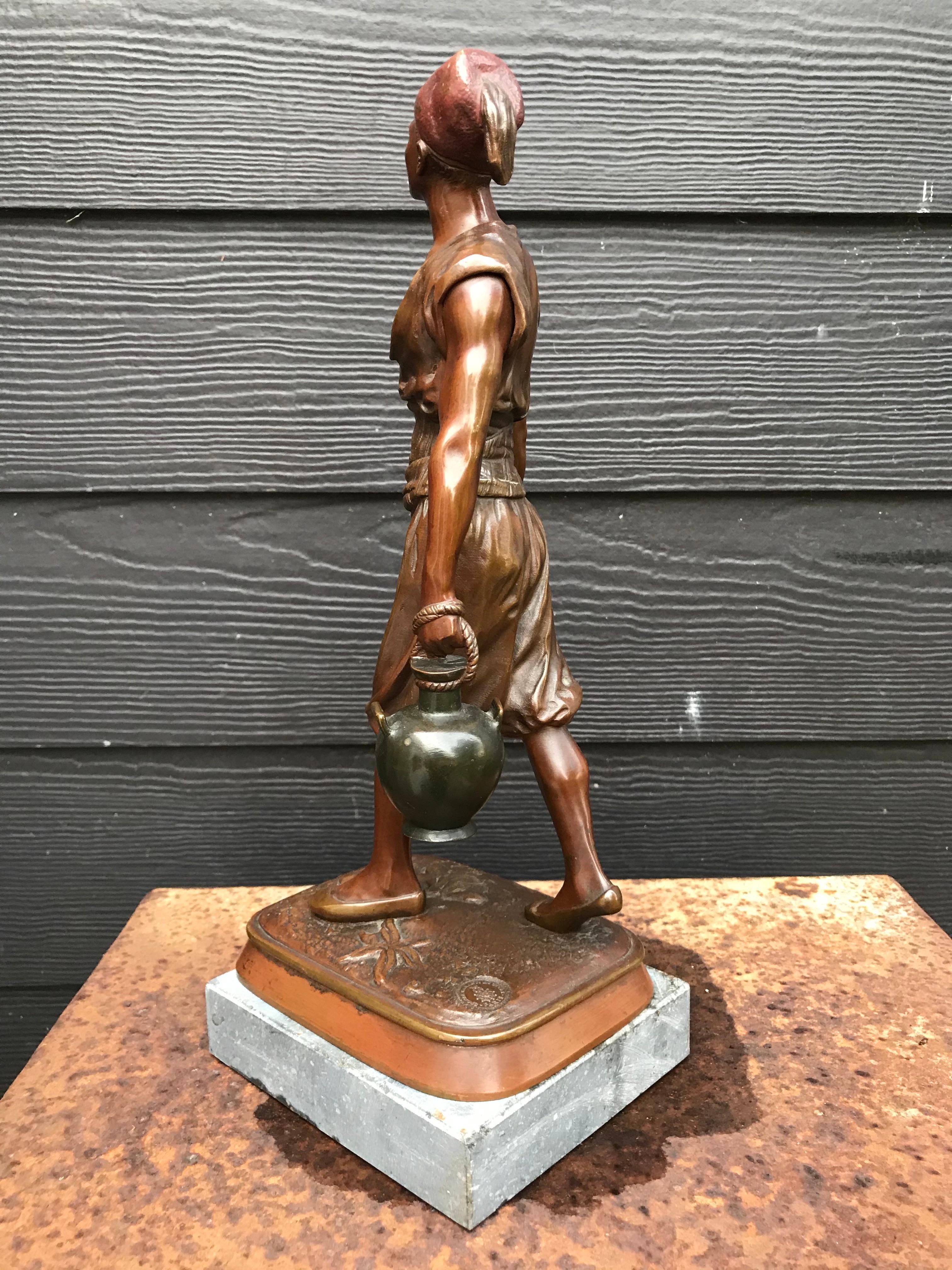 Oriental Water Carrier in Bronze by Jean Didier Debut, France, circa 1880 For Sale 1