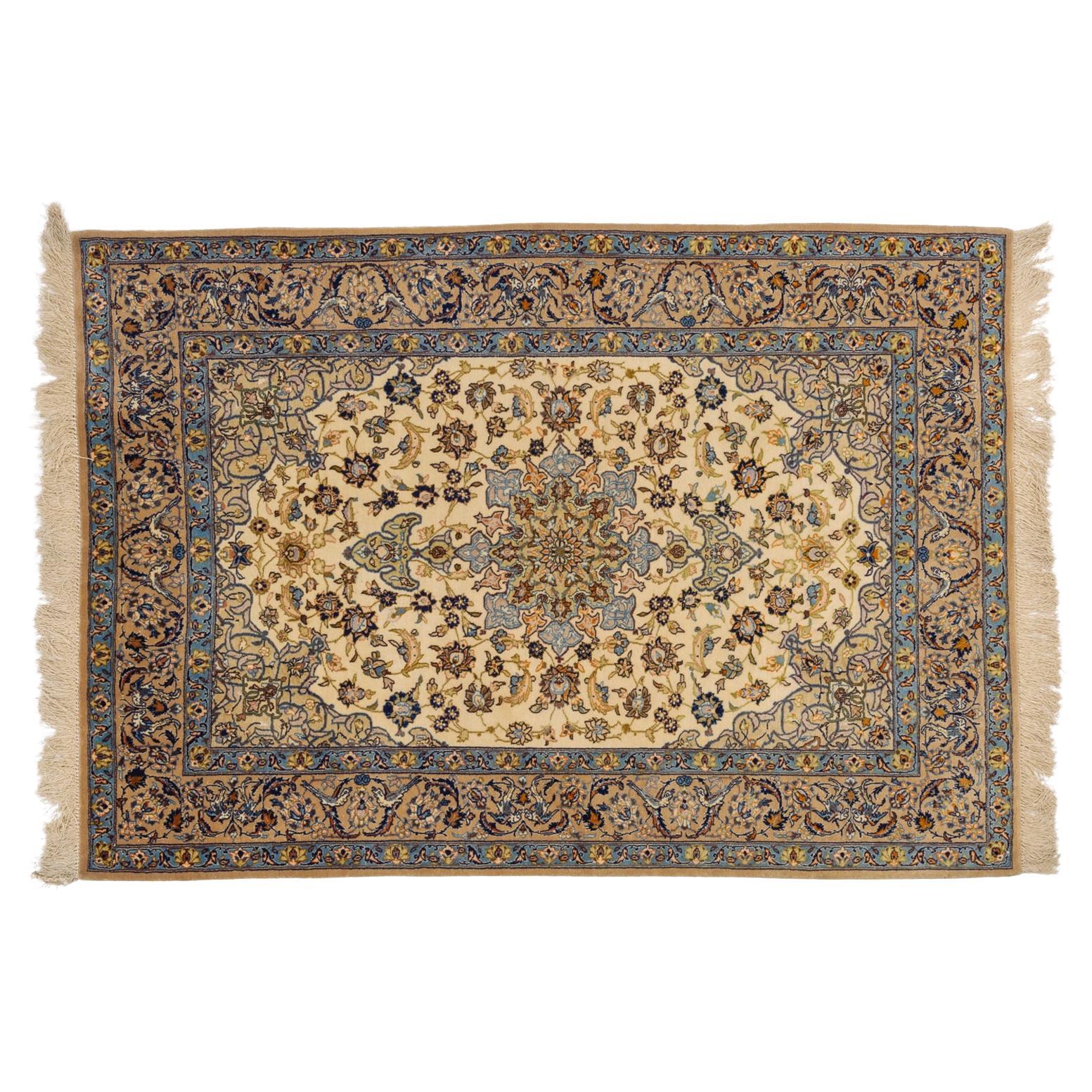 Oriental Wool Carpet on Silk Warp