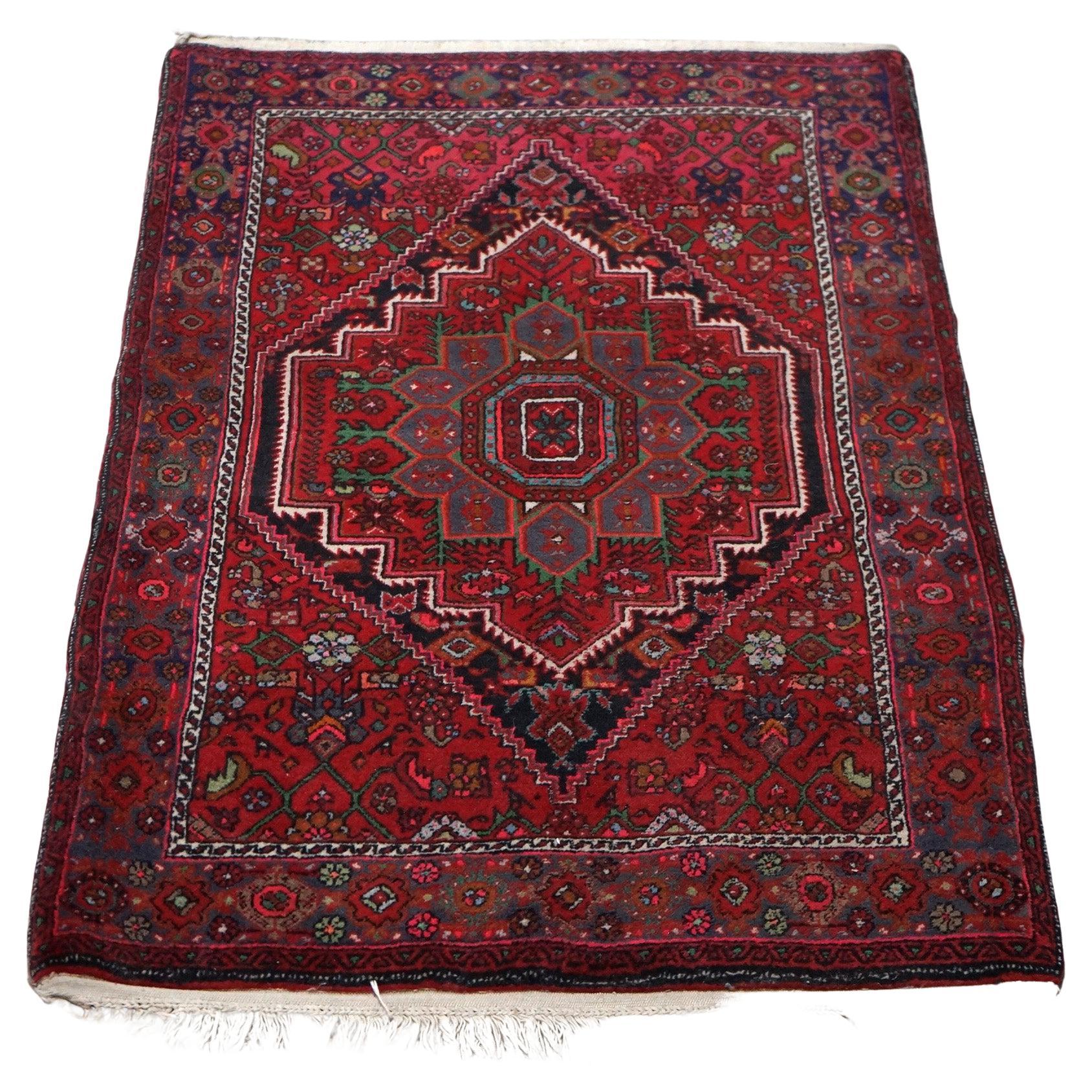 Alfombra oriental de lana, s. XX en venta