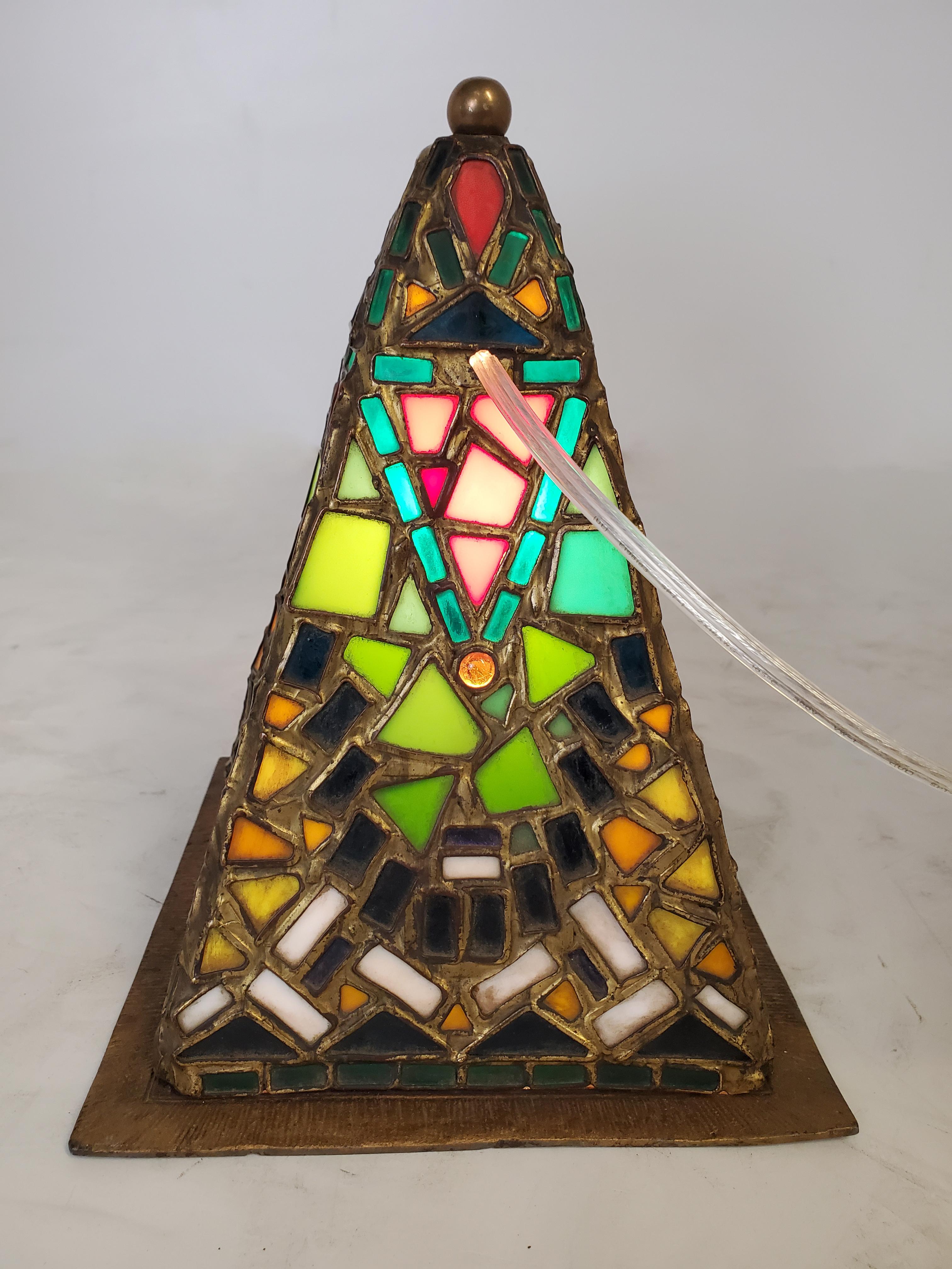 Verre teinté Lampe de tente/table autrichienne orientaliste peinte à froid et en verre teinté en vente