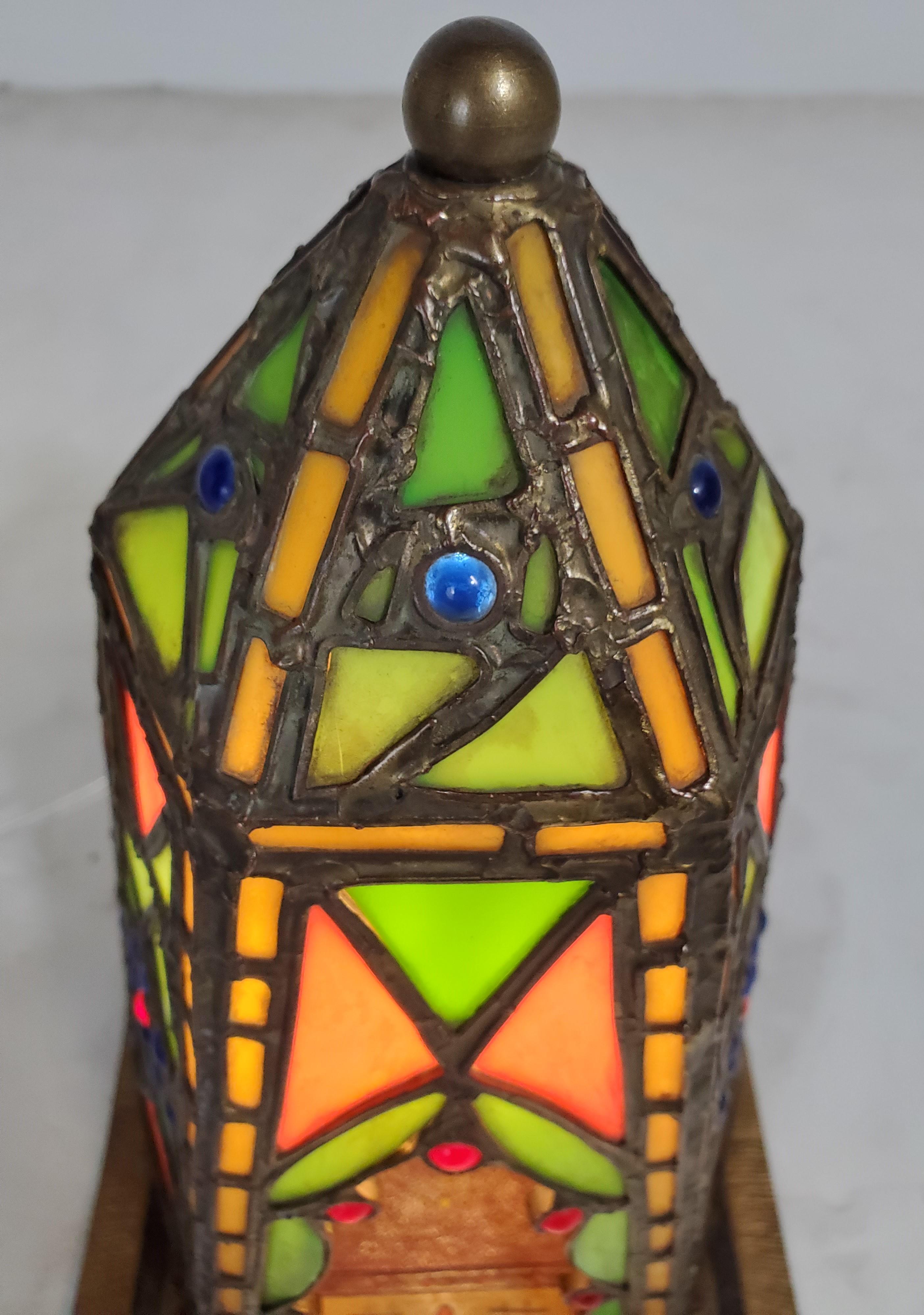 Orientalist Austrian Cold Painted and Stained Glass Tented Table Lamp For Sale 7