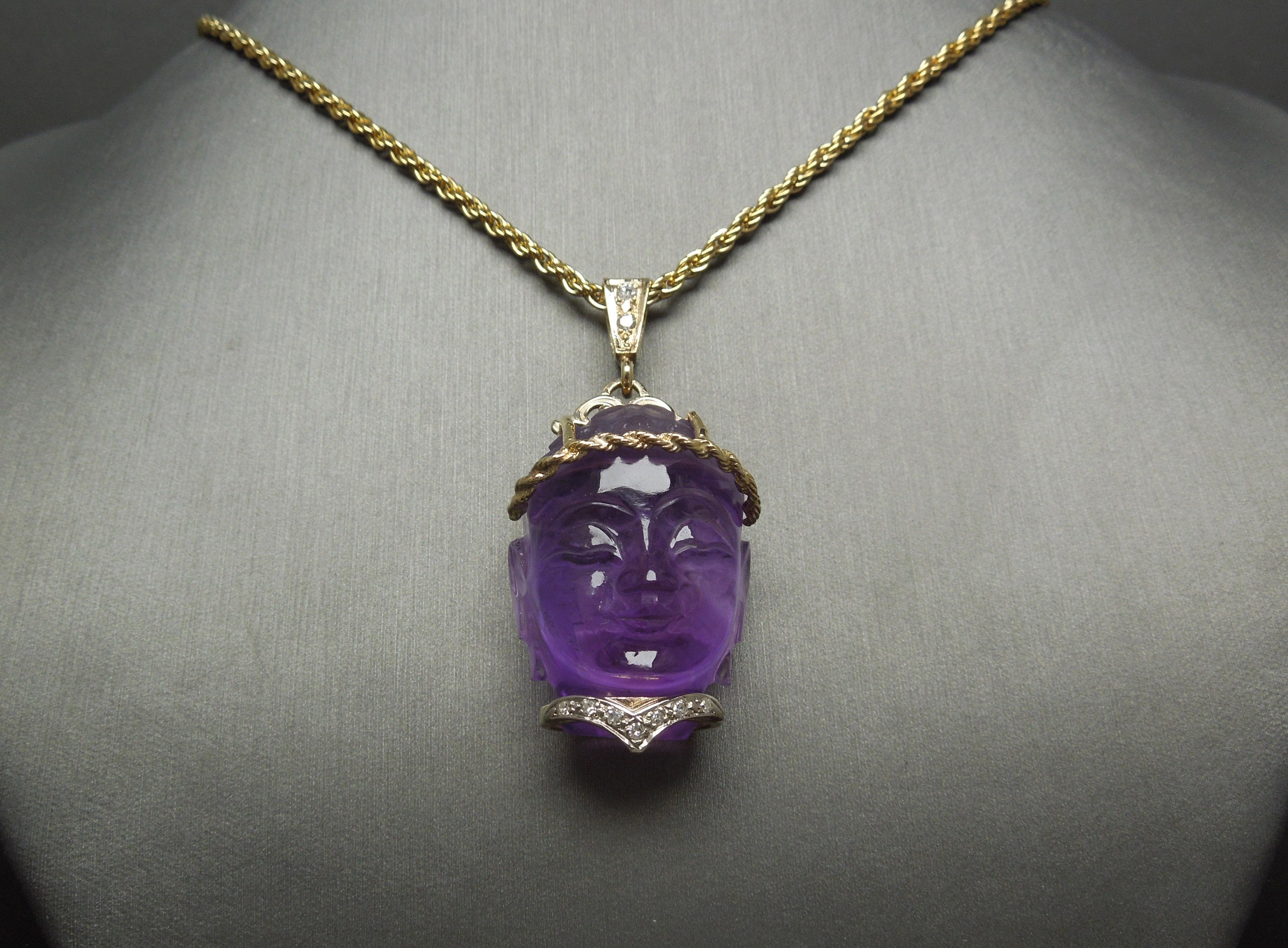 Orientalischer, geschnitzter Amethyst-Kopf-Amulett-Anhänger im Angebot 5
