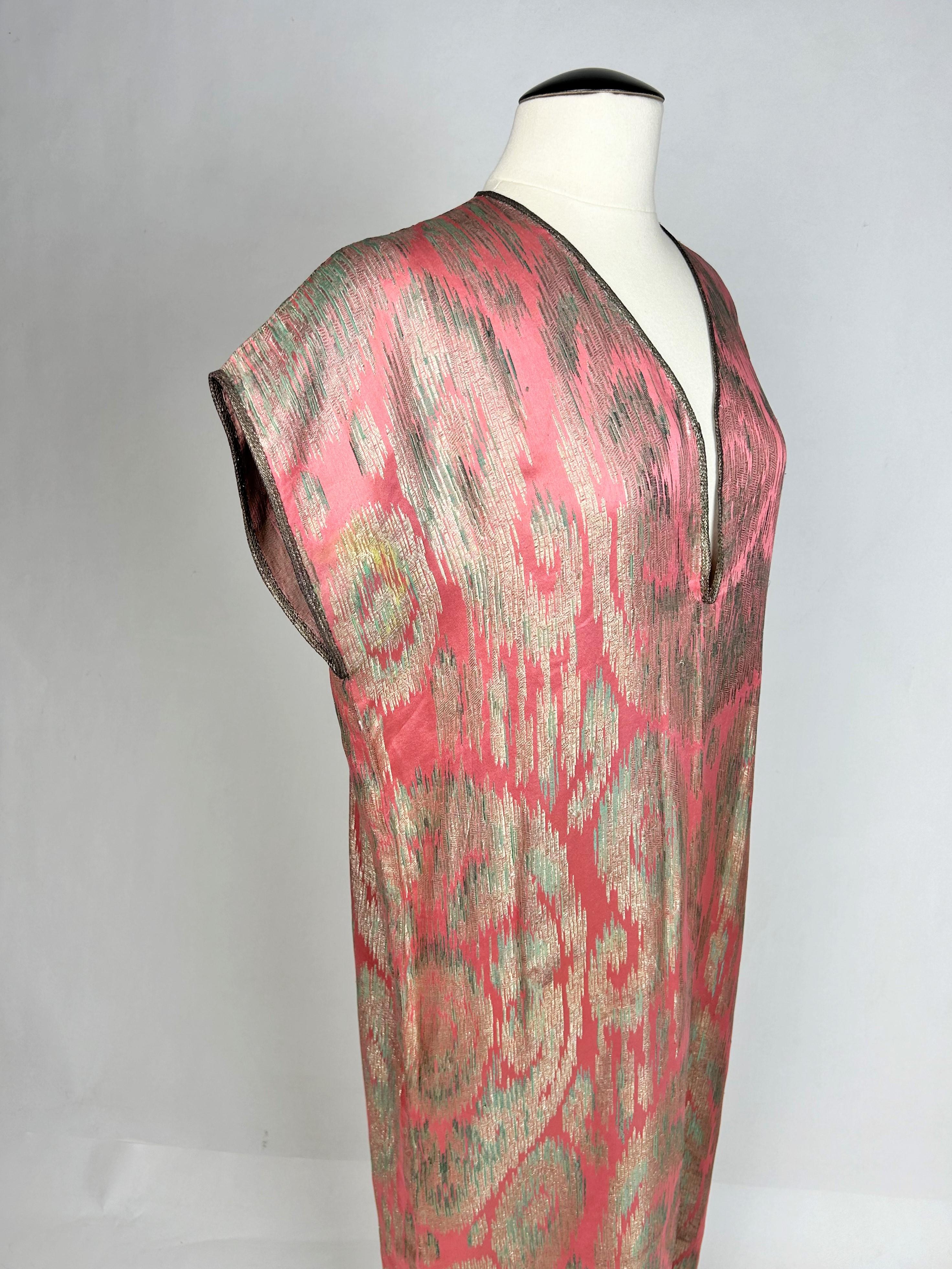 Orientalisches Kleid oder Djellaba aus Lamé von Madame Babani Paris - Frankreich CIRCA 1915 6