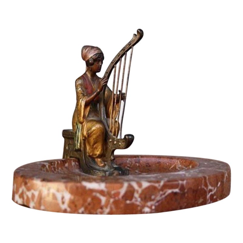 Orientalist Empty Pocket in Vienna Bronze