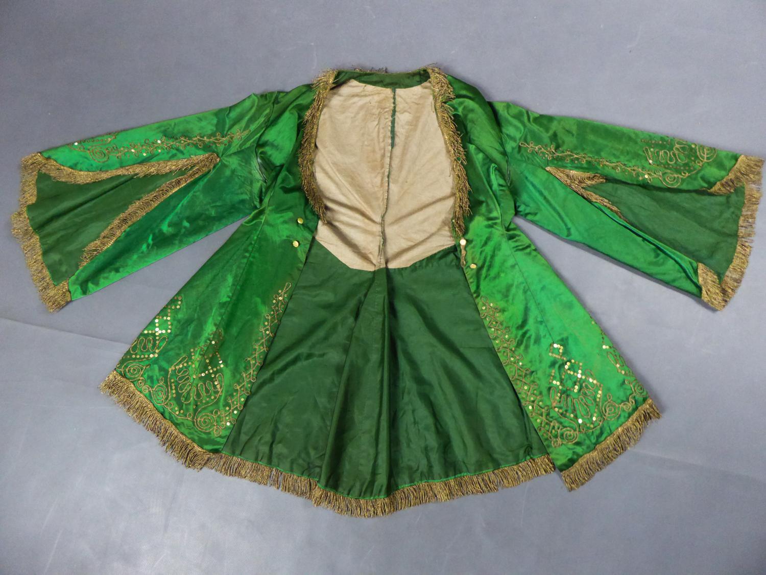 Orientalist Evening Fancy Jacket in Embroidered Sequin and Silk Satin Circa 1940 For Sale 8
