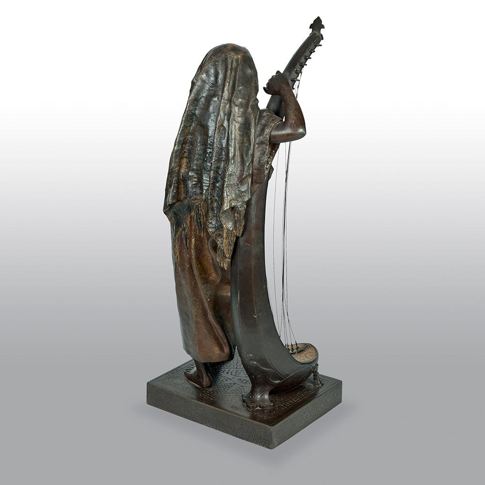 Orientalist Figure by Louis Hottot 'Jeune Harpiste Arabique In Good Condition In Uckfield, Sussex