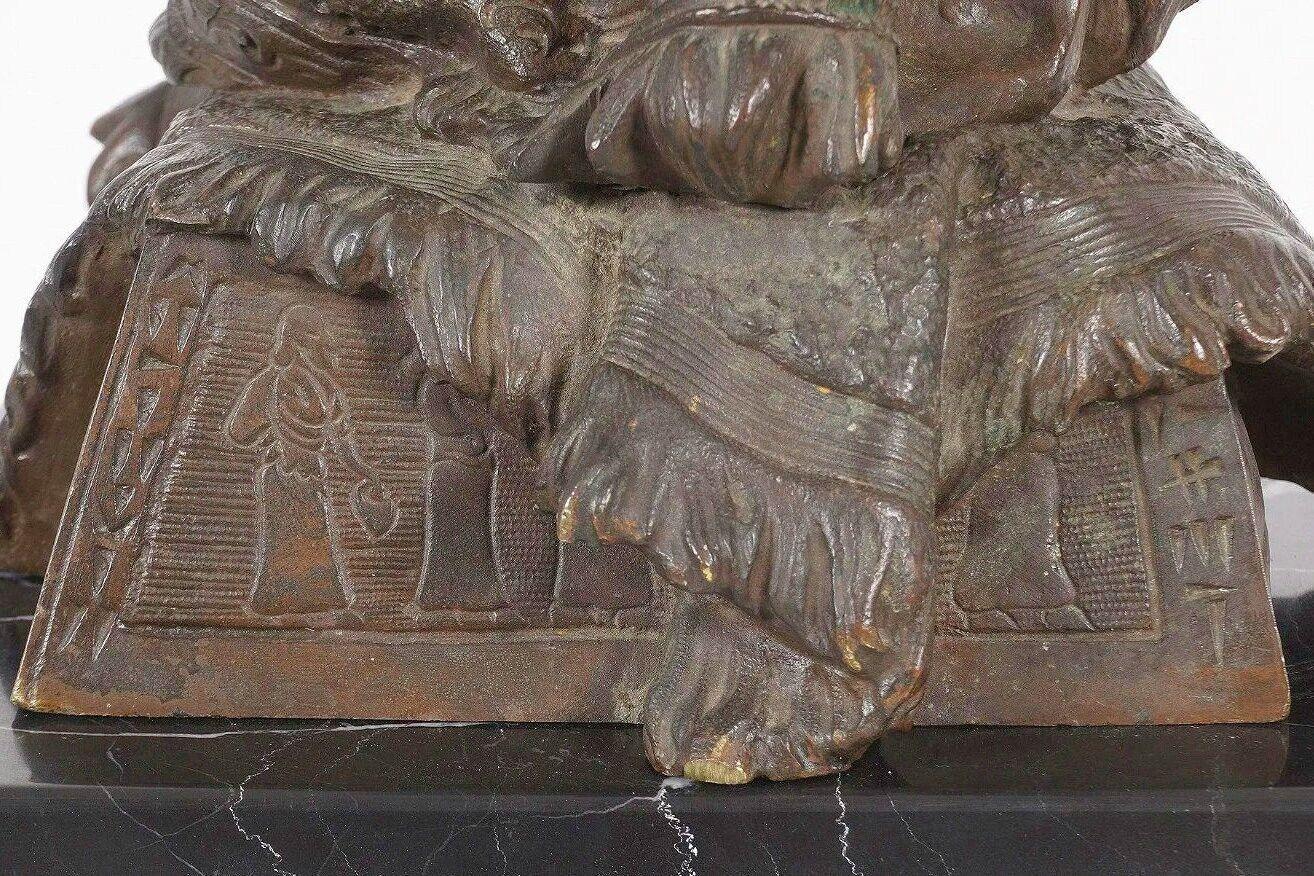 Figure orientaliste de Judith en bronze patiné d'après Henry Weisse  en vente 3