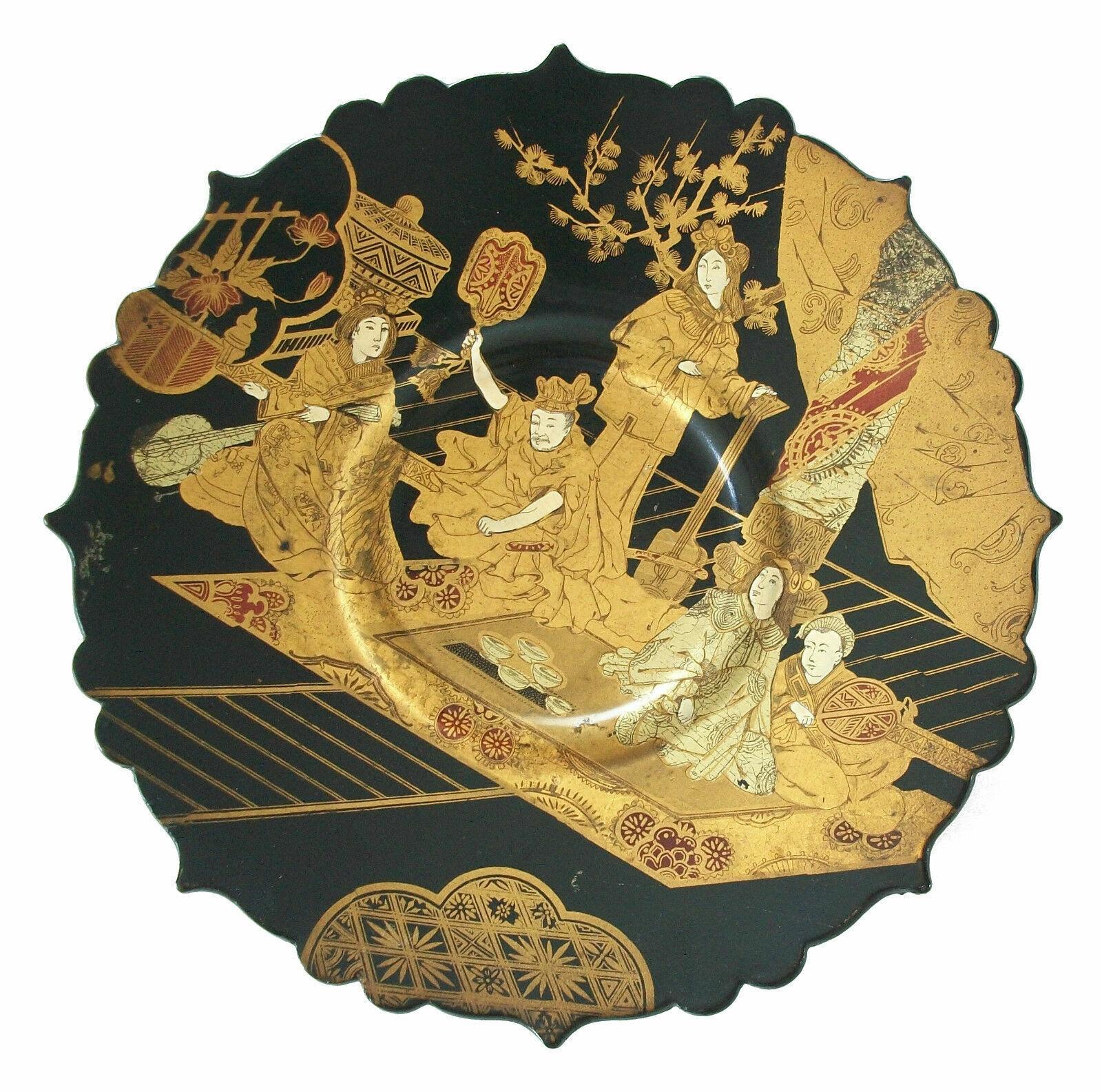 Asian Orientalist Hand Painted & Gilt Black Lacquer Plate or Dish, 19th Century For Sale