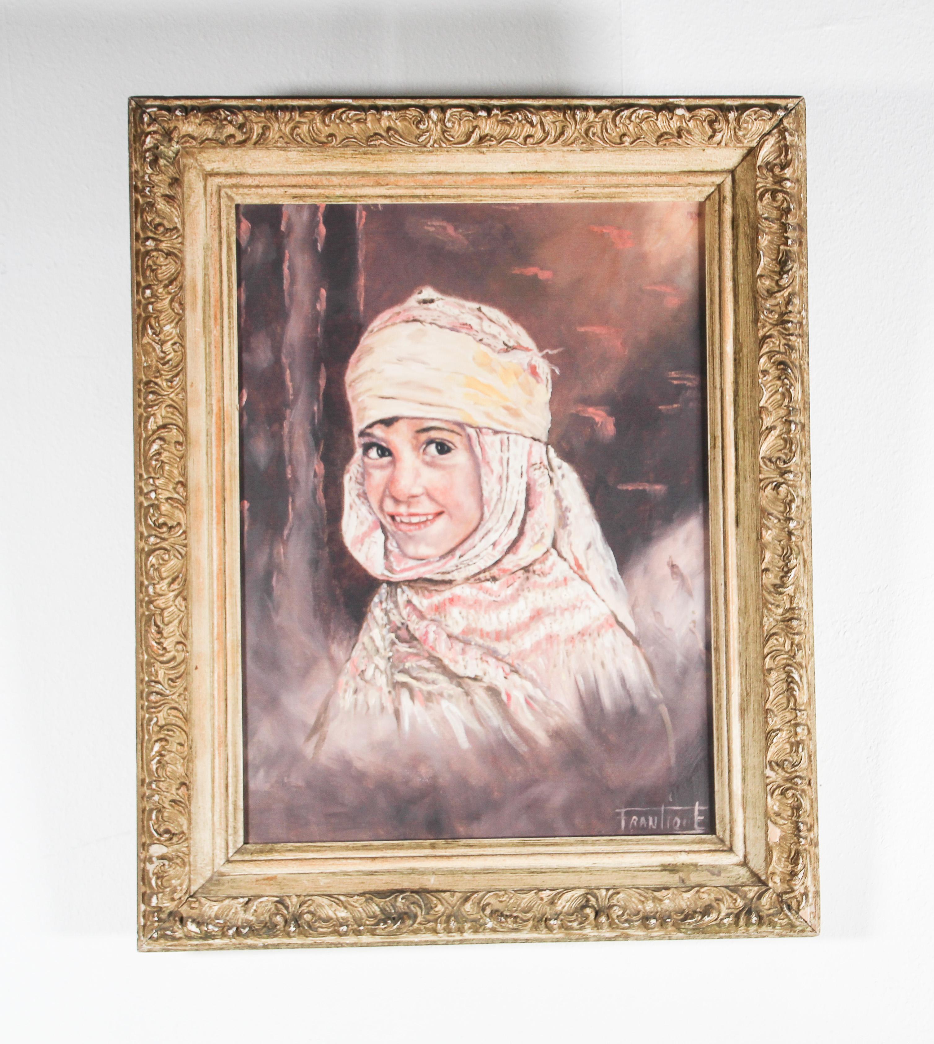 Vintage Orientalist oil on canvas portrait of a young girl, painting depicting an orientalist girl dressed in traditional garments.
Meticulous attention was given to every detail of this orientalist portrait and it is very naturalistic.
Moroccan