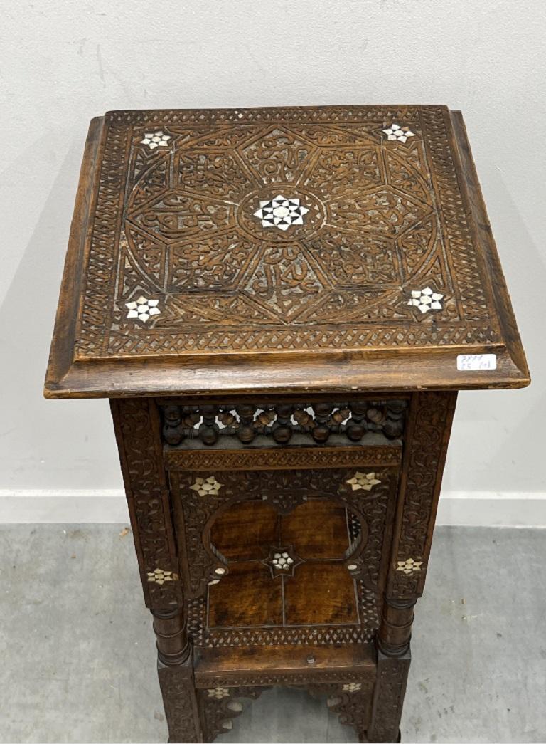 Islamic Orientalist  Work, Pedestal in beech and bone circa 1900-1930 For Sale