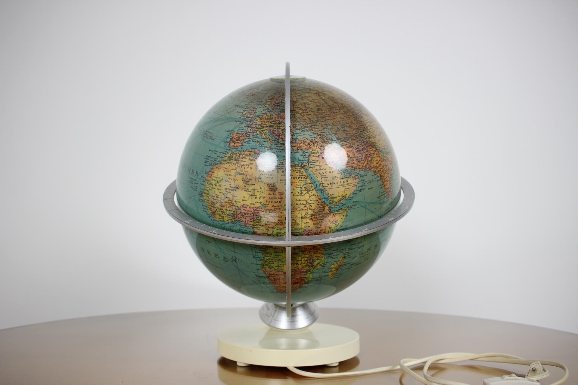 Orientation German Globe Columbus, circa 1970 3