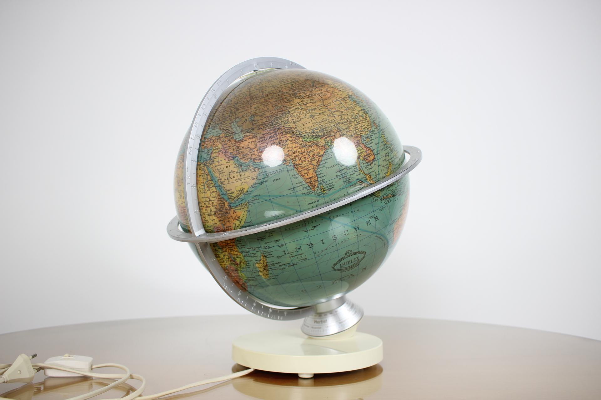 Orientation German Globe Columbus, circa 1970 5