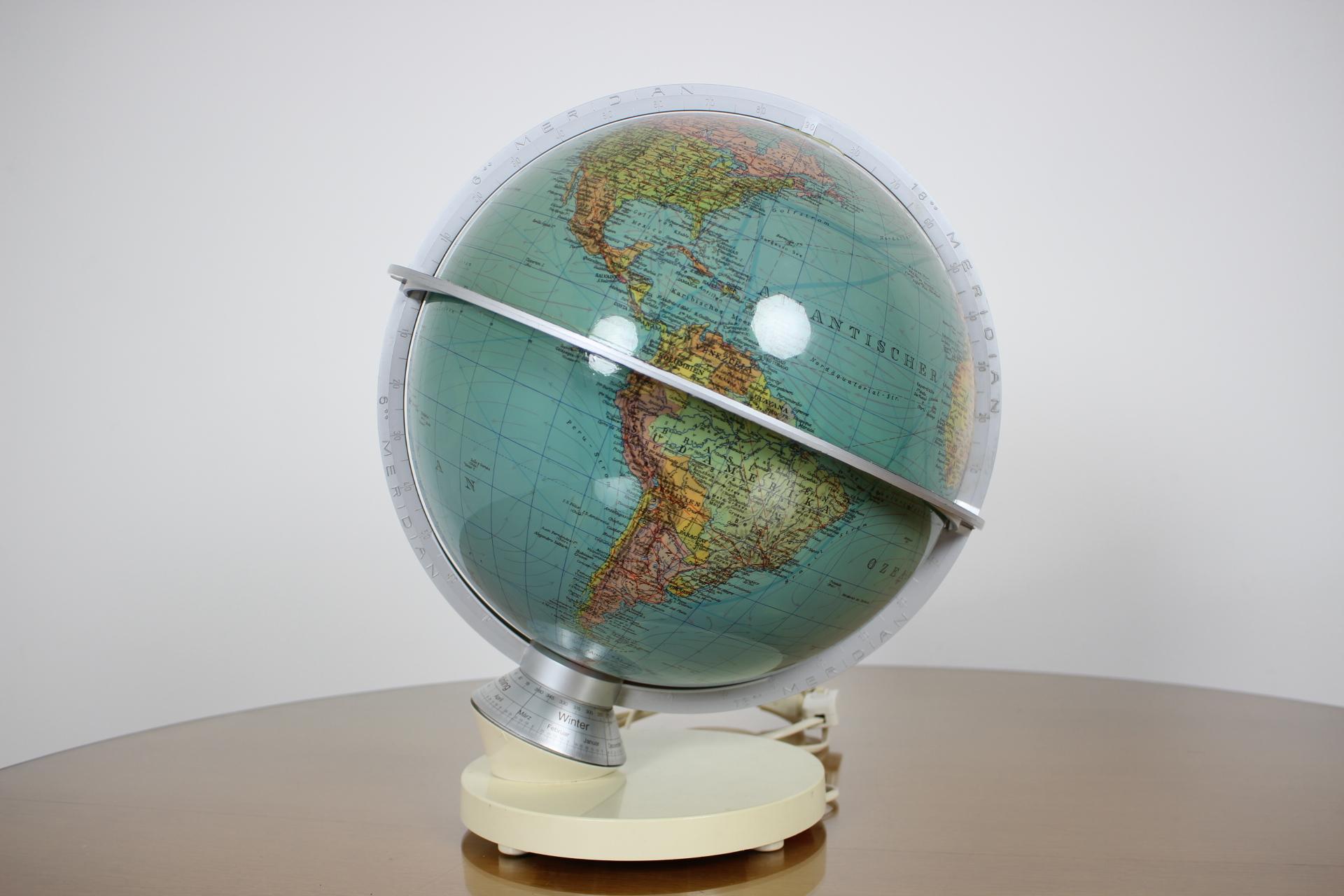 Orientation German Globe Columbus, circa 1970 2