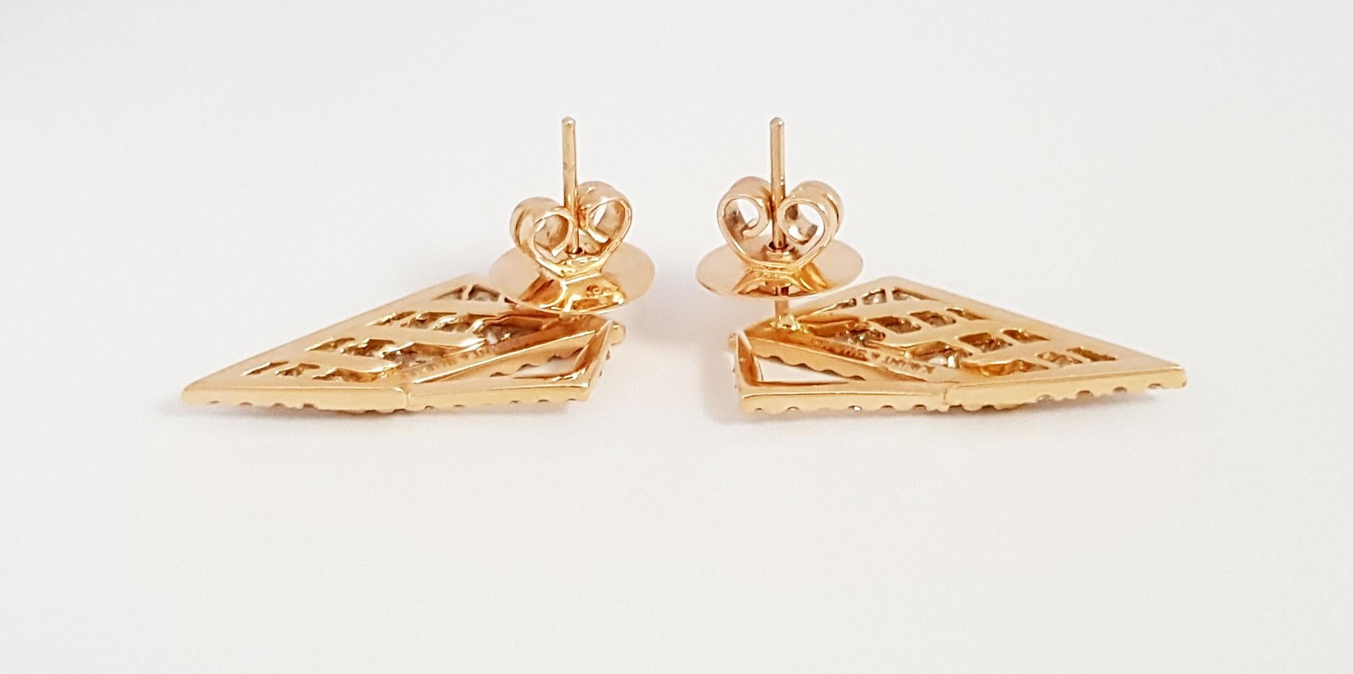 Kavant & Sharart, boucles d'oreilles Origami en or rose 18 carats et diamants  Pour femmes en vente