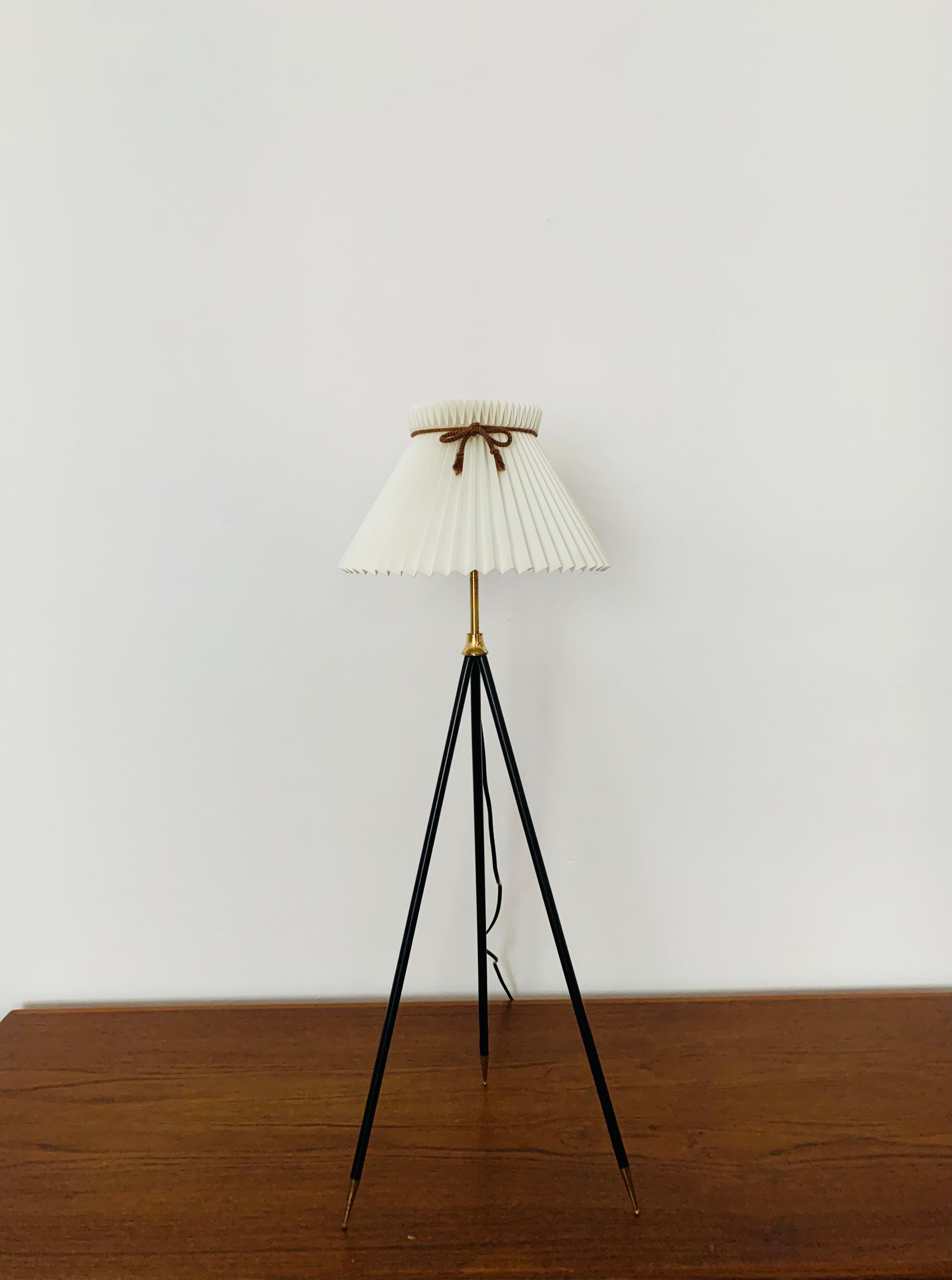 Very nice Danish floor or table lamp from the 1950s.
Wonderful and contemporary design.
A highlight for every room.

Manufacturer: Le Klint
Design: Kaare Klint

Condition:

Very good vintage condition with minimal signs of wear consistent with