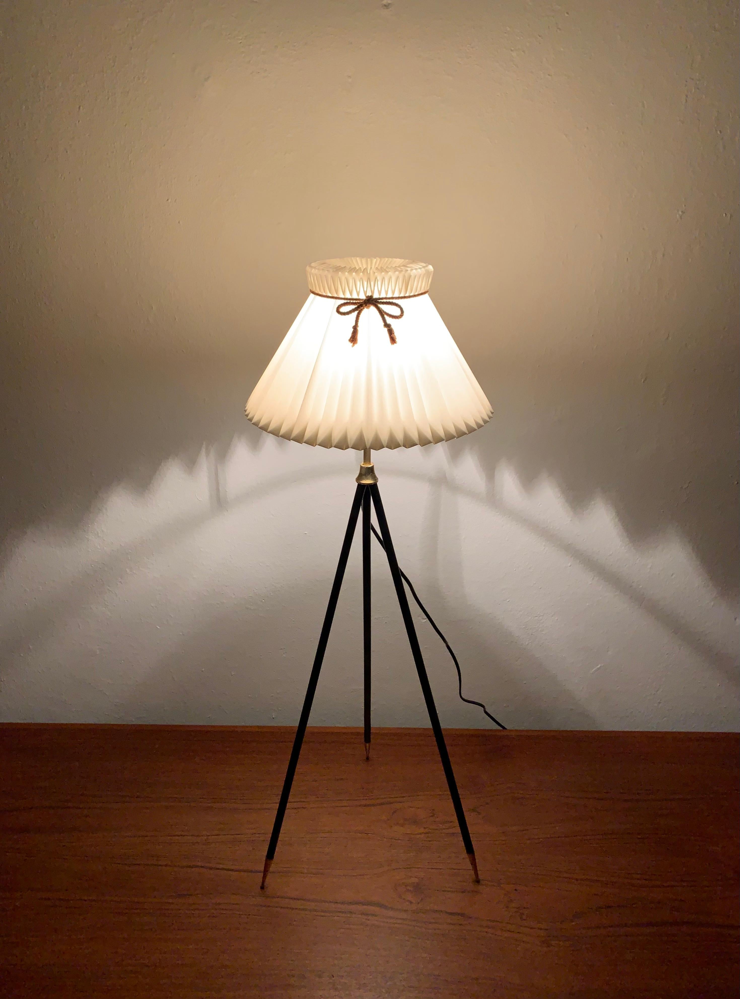 Mid-20th Century Origami floor or table lamp by Kaare Klint for Le Klint For Sale