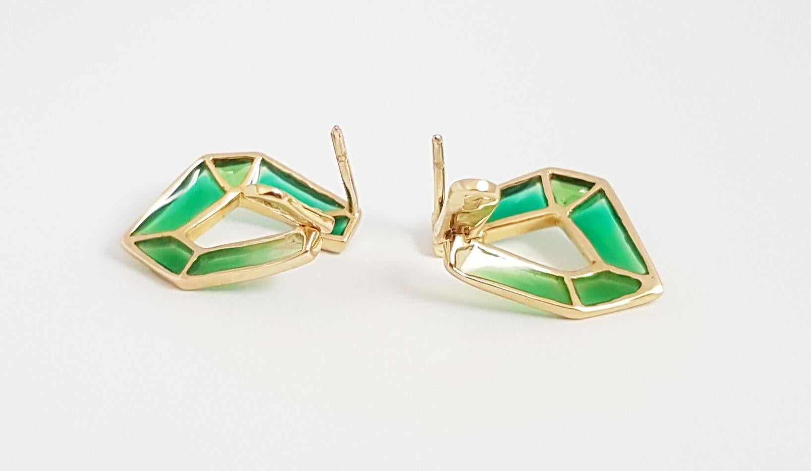 Women's Origami Link No. 5 Tsavorite with Enamel Earrings 18K Yellow Gold Petite For Sale