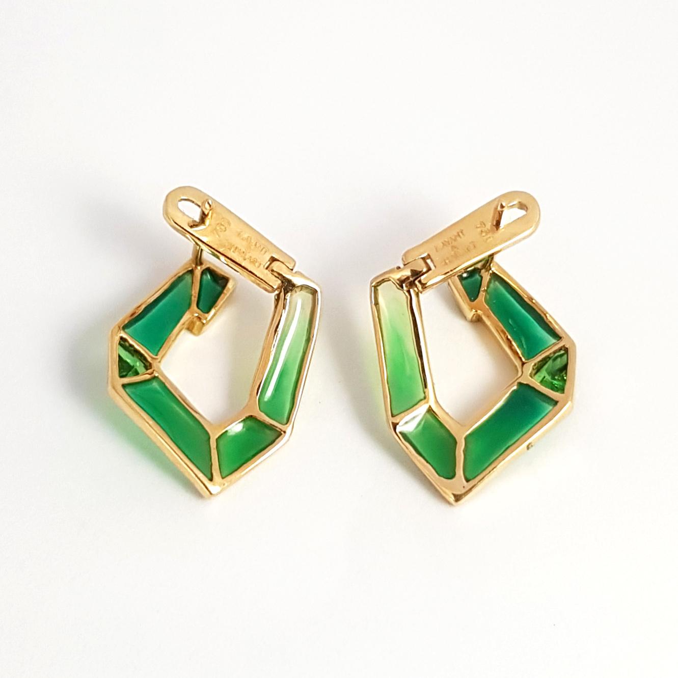 Origami Link No. 5 Tsavorite with Enamel Earrings 18K Yellow Gold Petite For Sale 3