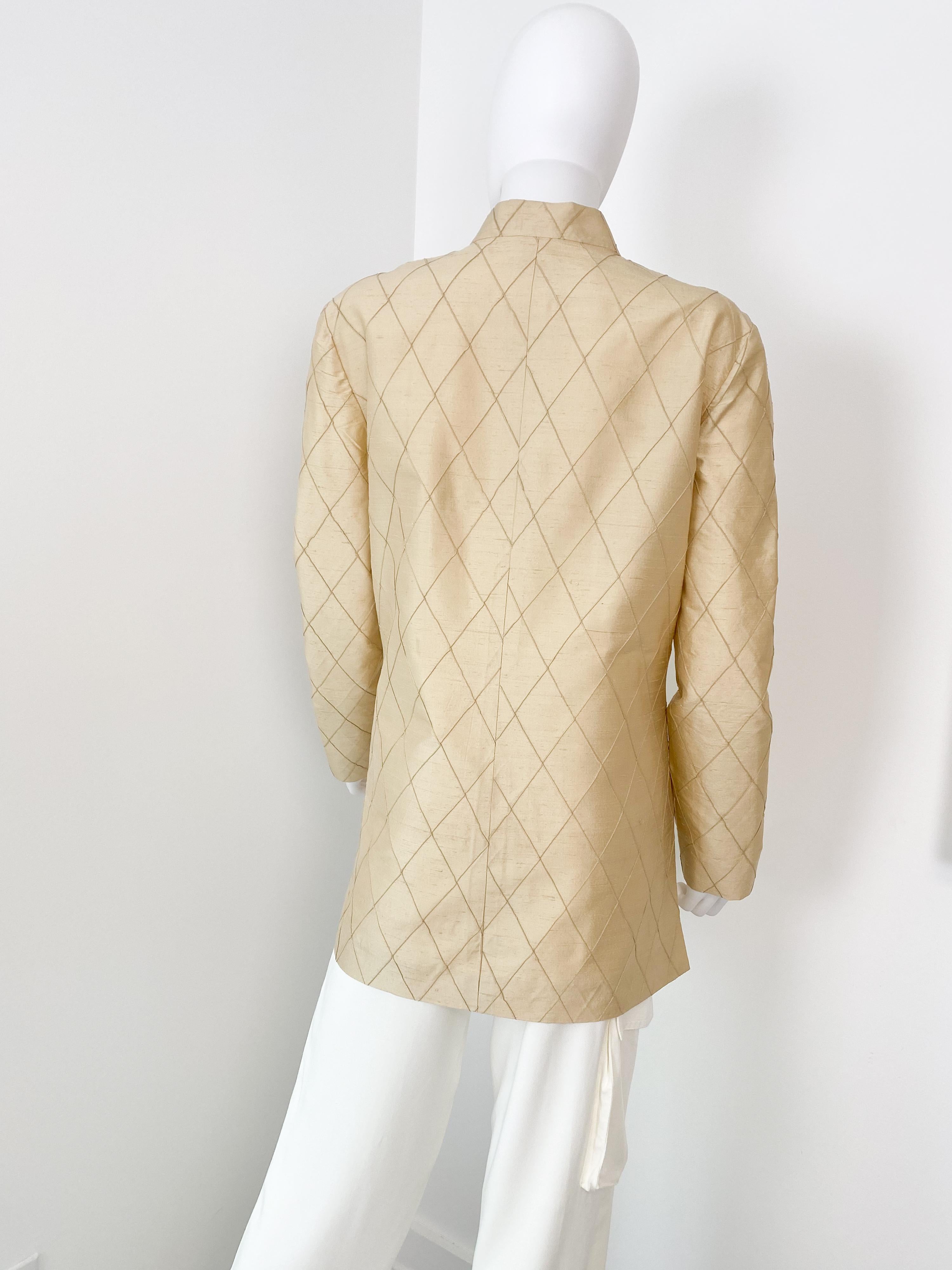 Veste Origami en soie brute parchemin avec col Mao mandarin taille 8/10 en vente 3