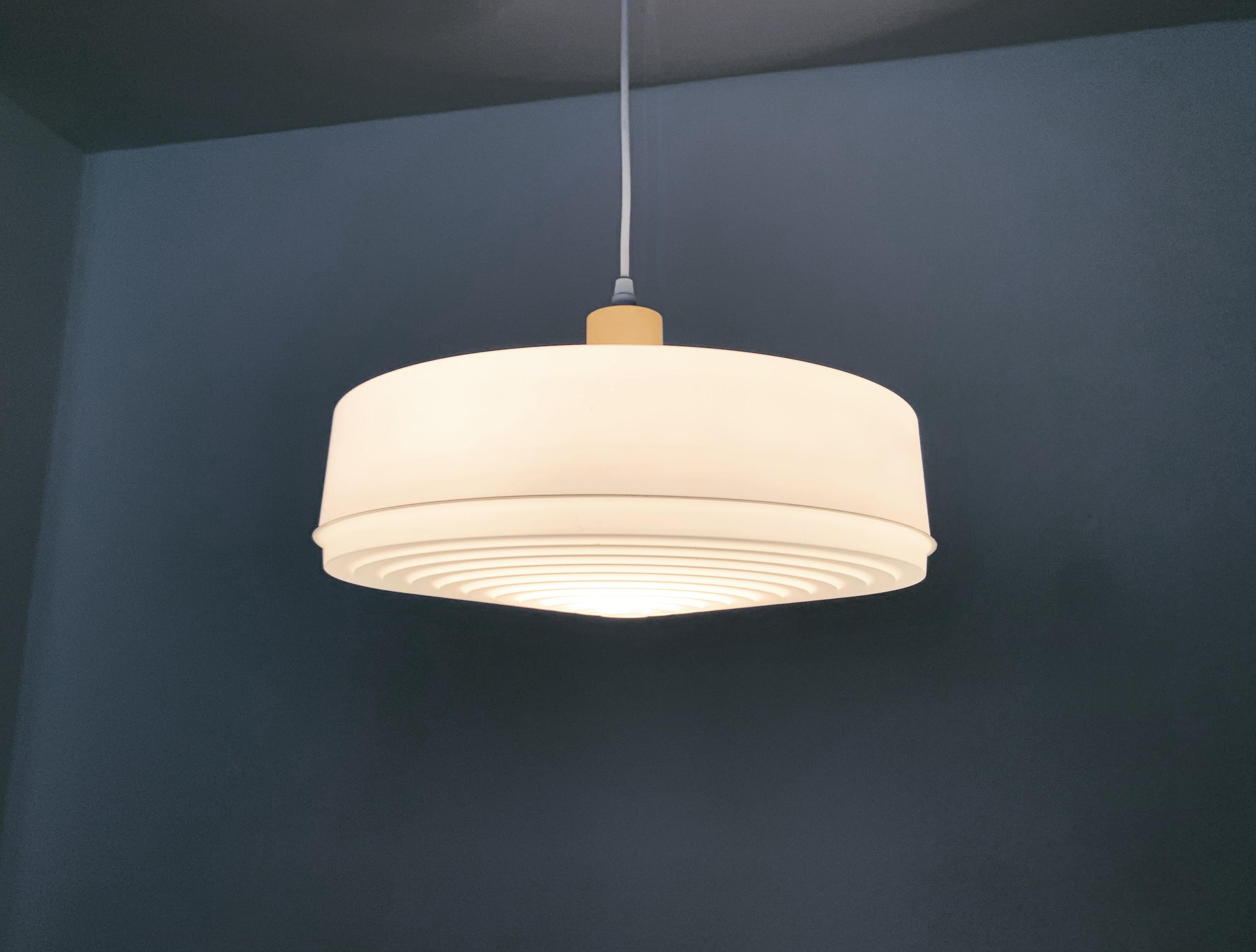 Origami Pendant Lamp by Aloys Gangkofner for Erco For Sale 3