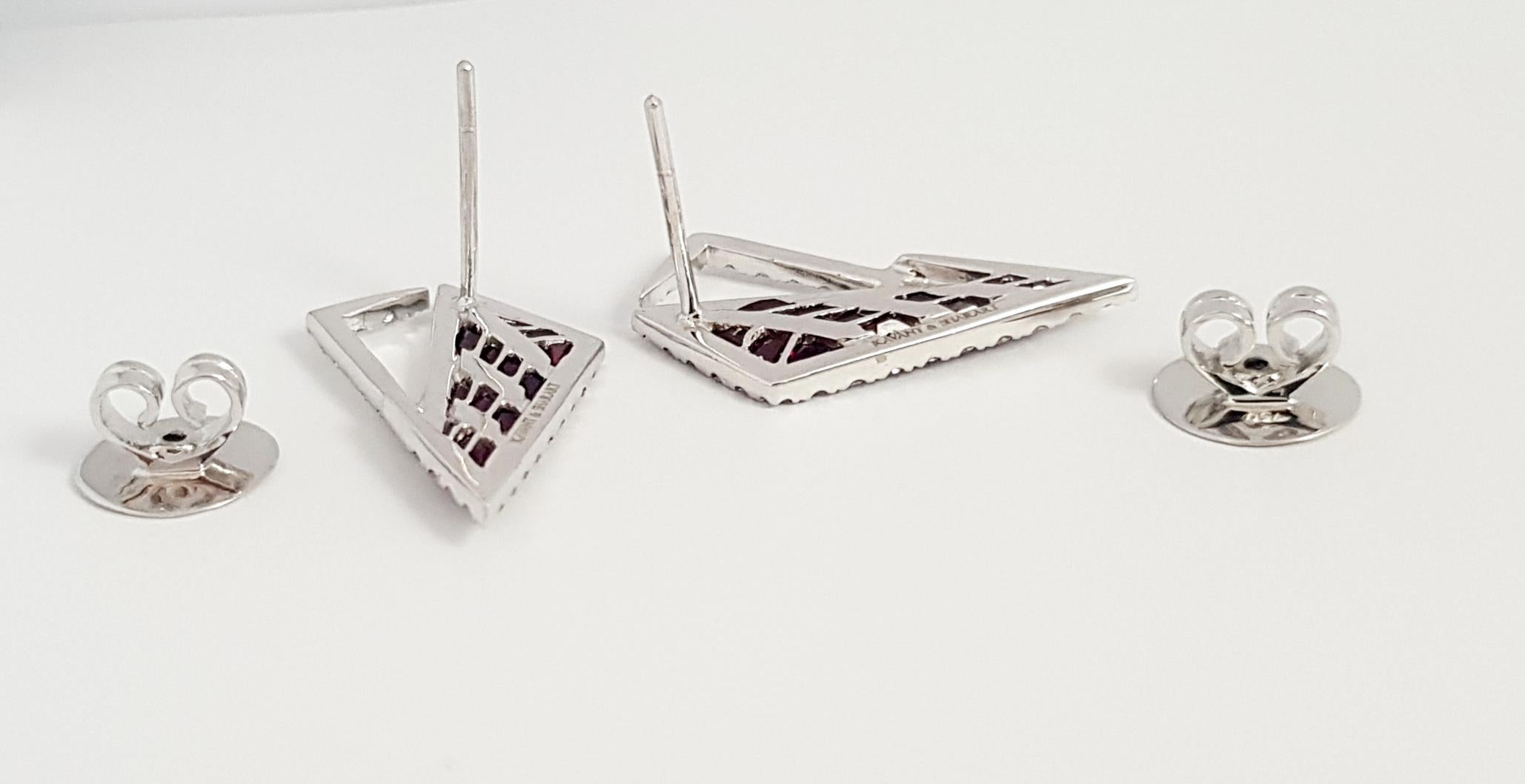 Kavant & Sharart Origami Rubin- und Diamant-Ohrringe aus 18 Karat Weißgold (Gemischter Schliff) im Angebot