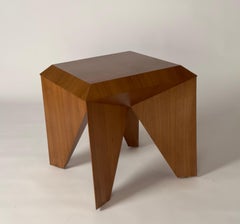 ORIGAMI Side table