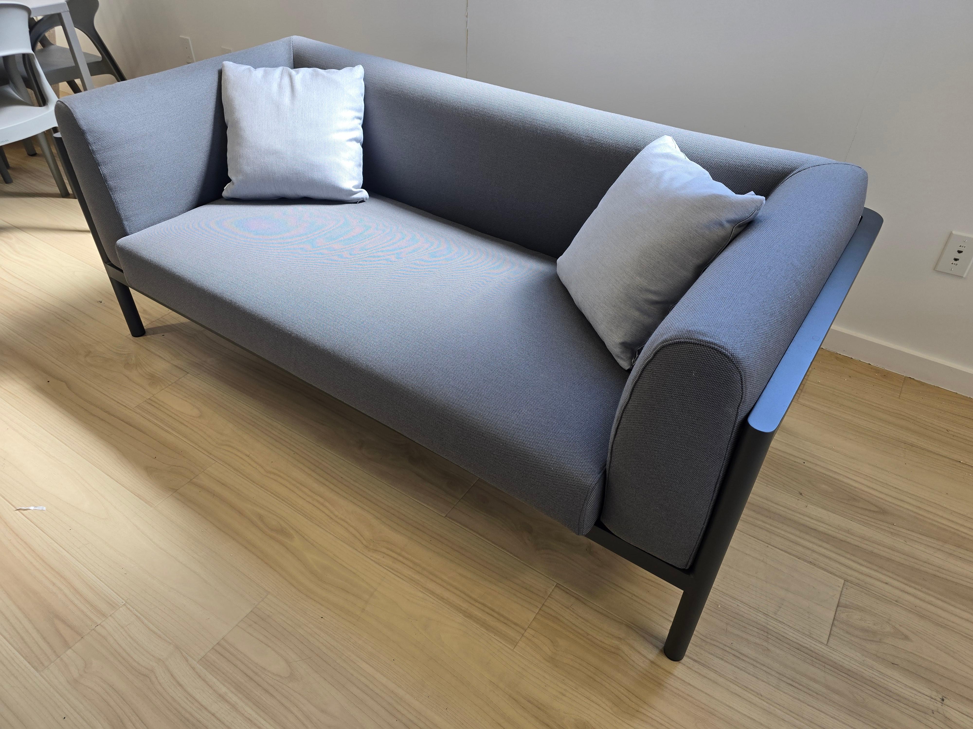 Origin 2 Seater Sofa by Point1920 In Excellent Condition For Sale In Carson, CA