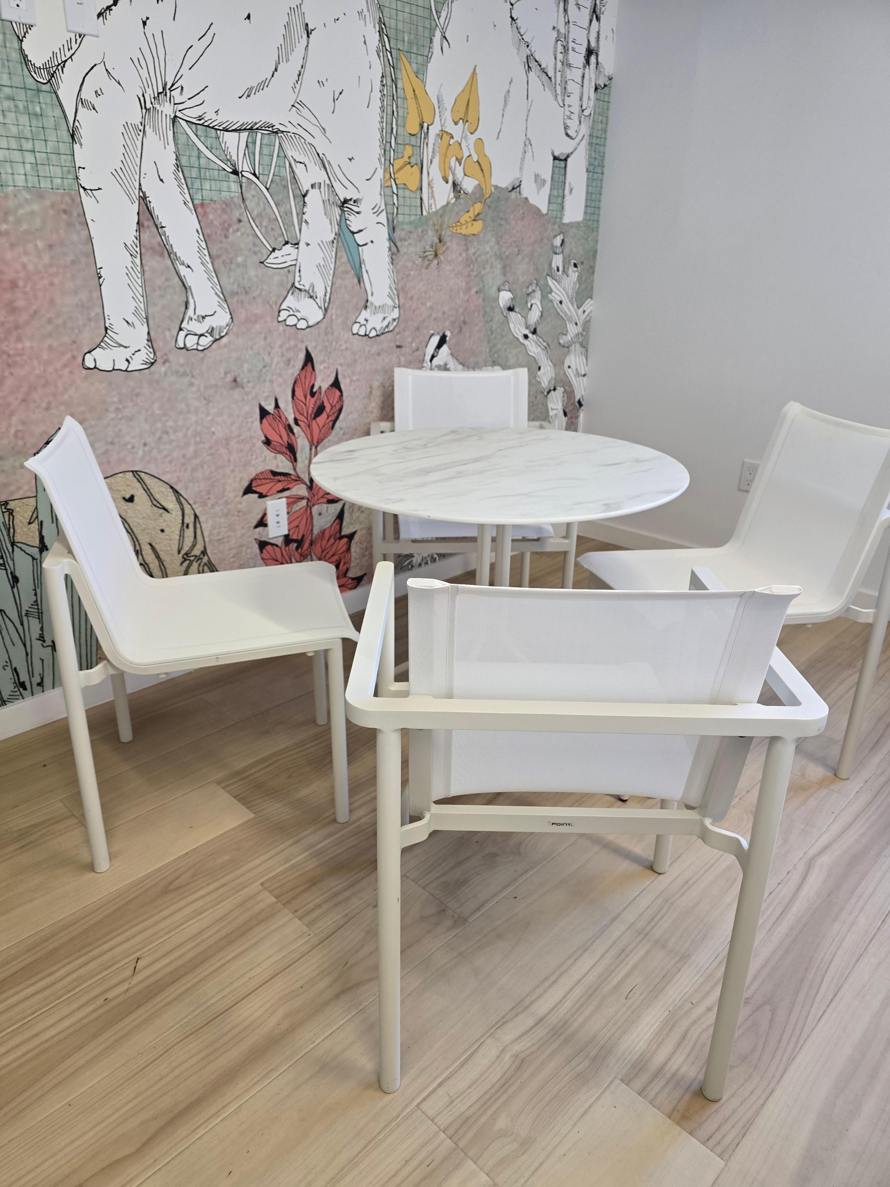 Mid-Century moderno Set da pranzo Origin * Campione da esposizione in vendita