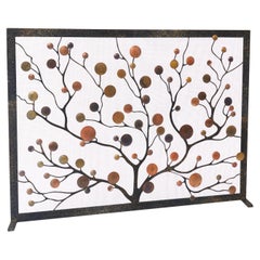 Pantalla para chimenea Origin Mid-Century Modern con pátina y marco negro dorado