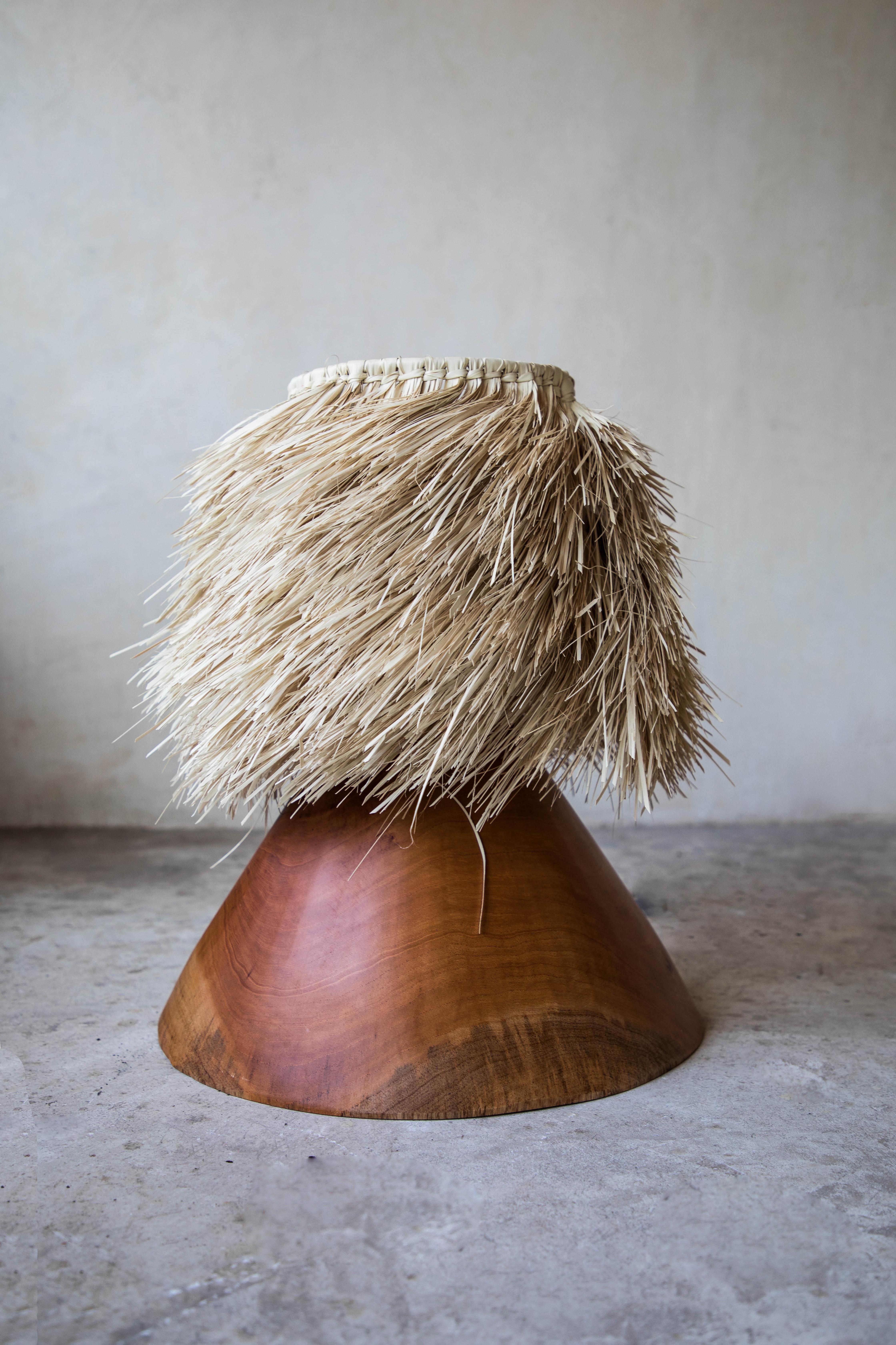 Original 08 cone table lamp with palm screen by Daniel Orozco
Material: Jabin wood.
Dimensions: D 39 x H 30 cm
Available with palm or linen lampshade.

Jabin wood cone table lamp, with palm or linen screen. Handmade by Mexican