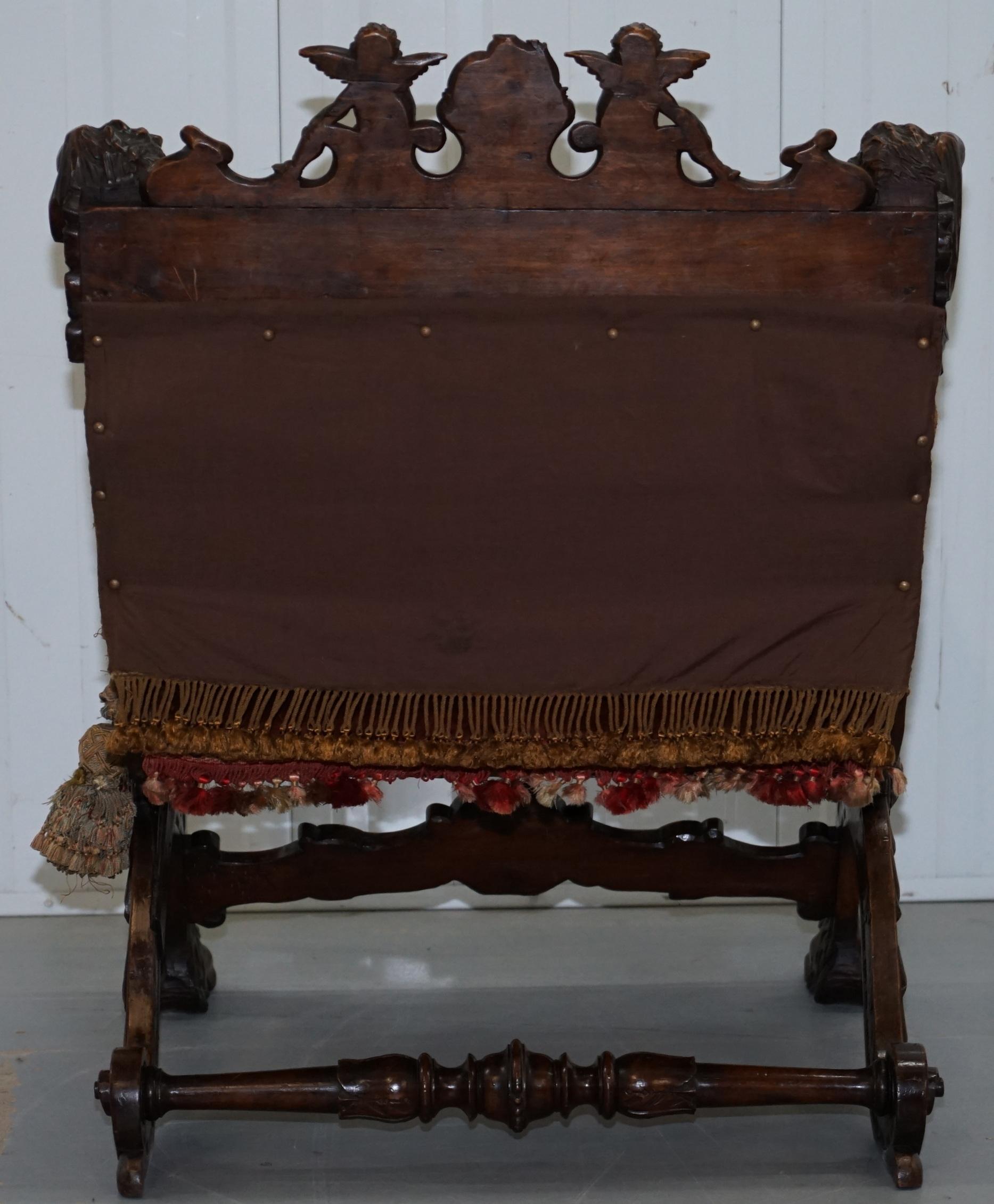 Original 17th Century Andrea Brustolon Hand Carved Italian Walnut Armchair For Sale 4