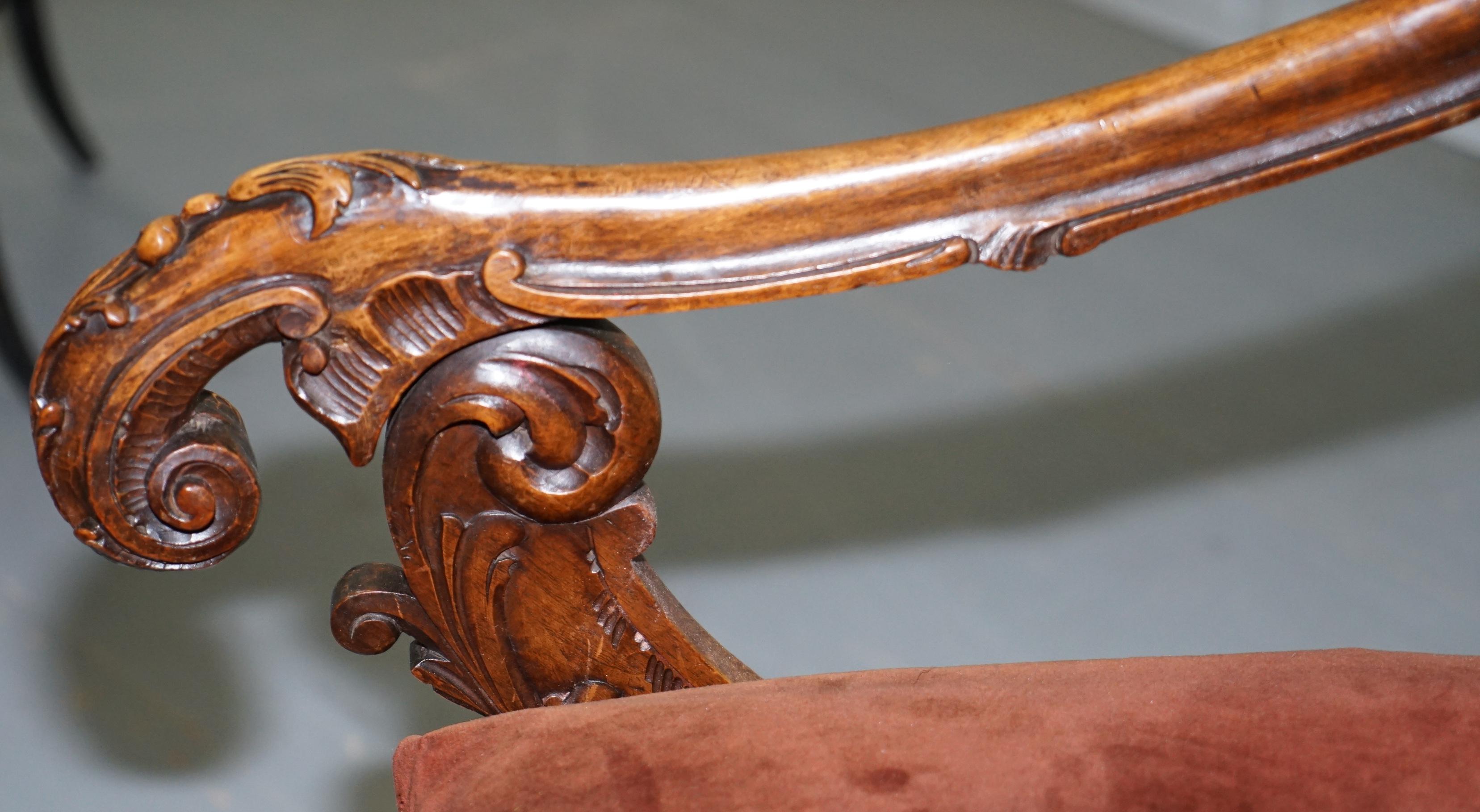 Original 17th Century Andrea Brustolon Hand Carved Italian Walnut Armchair For Sale 11